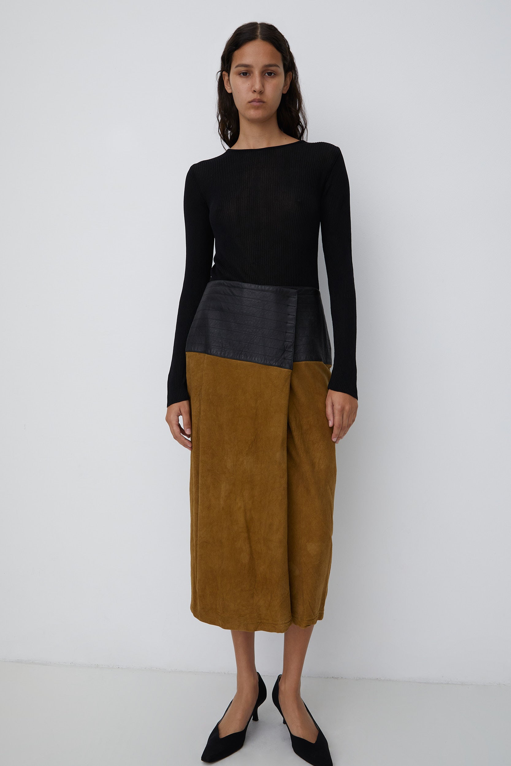 LEATHER AND SUEDE SKIRT