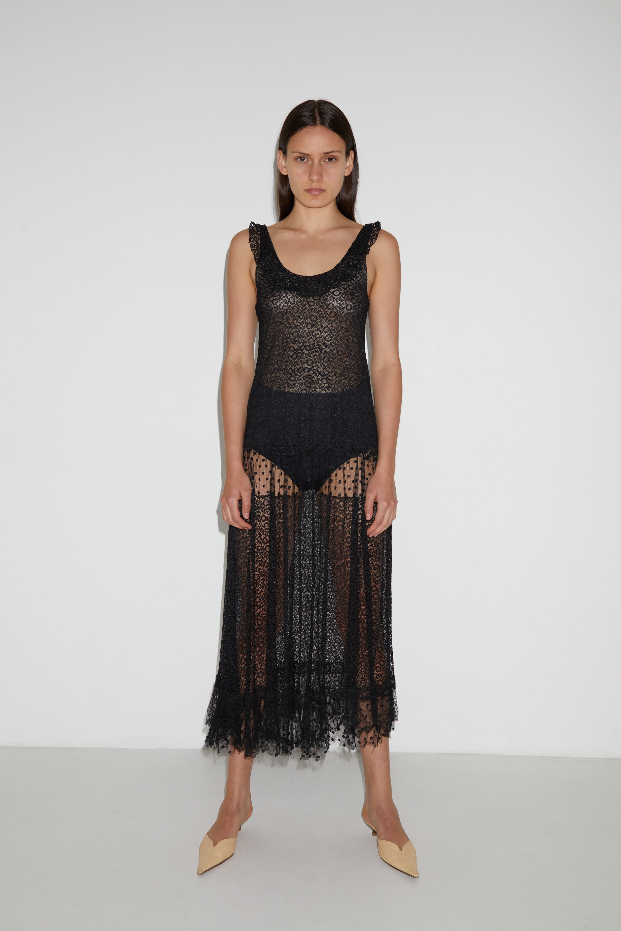 1930’S LACE DRESS