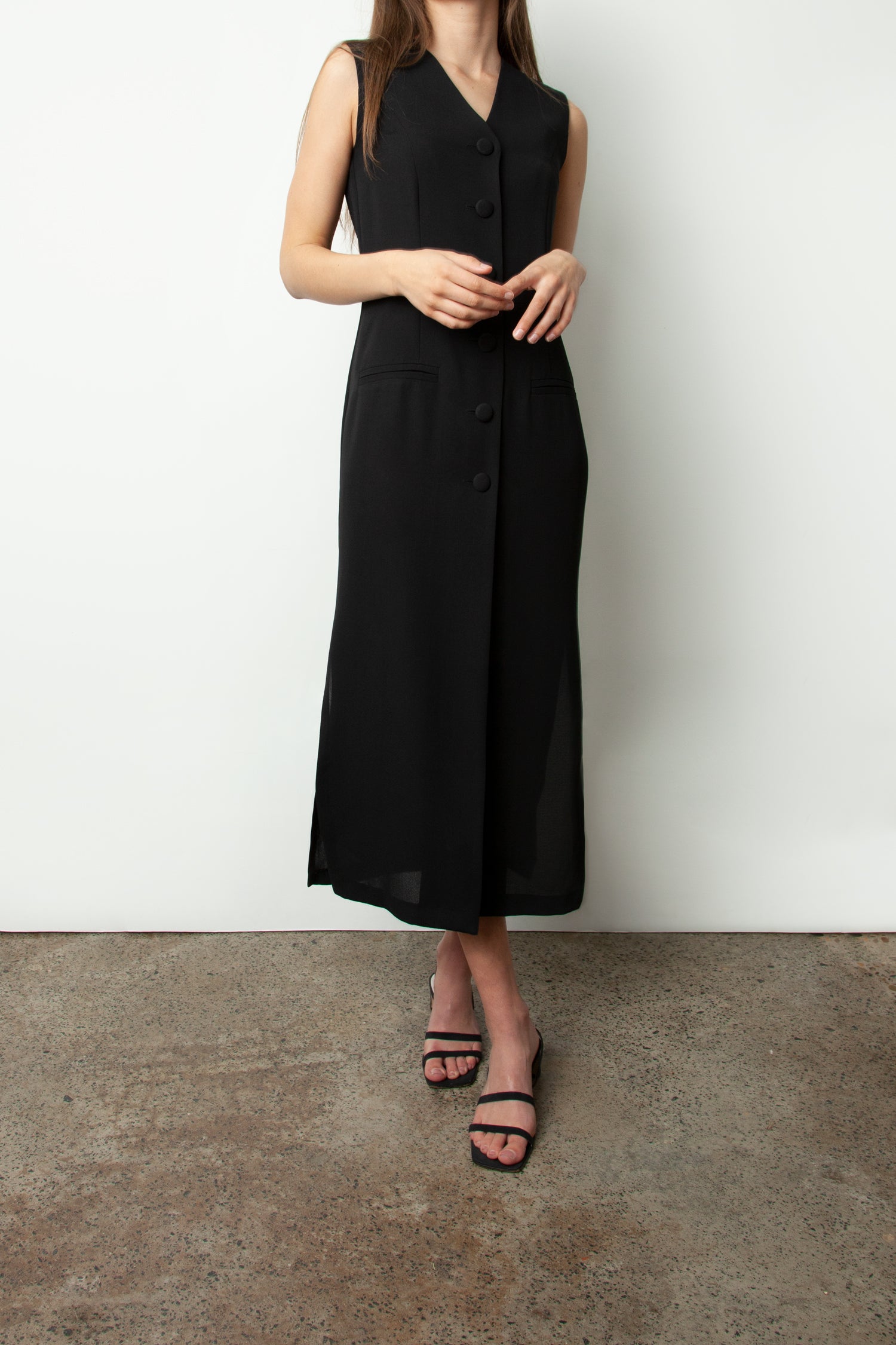 BUTTON FRONT DRESS