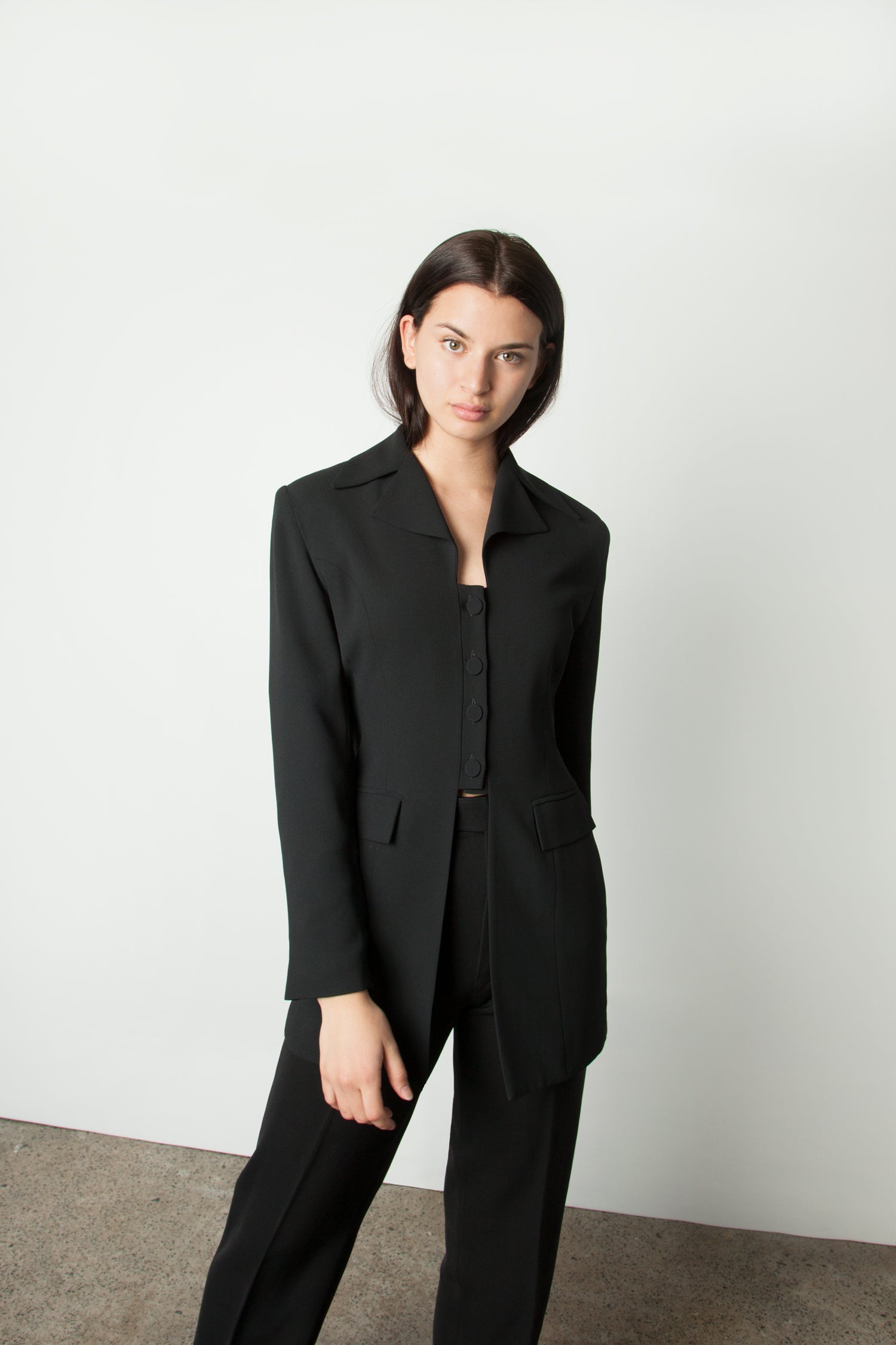 EXTENDED TAB BLAZER