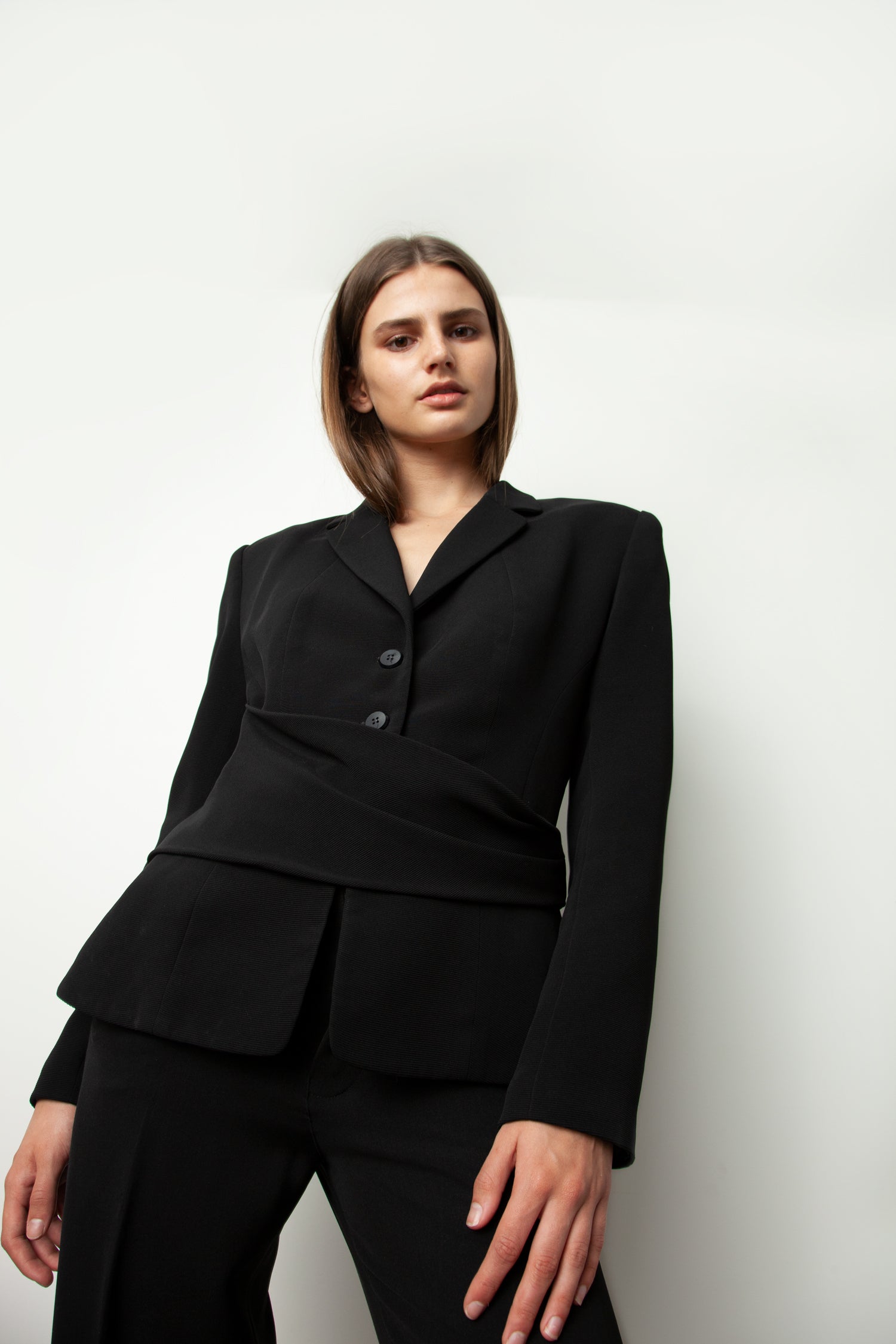 DRAPED BLAZER