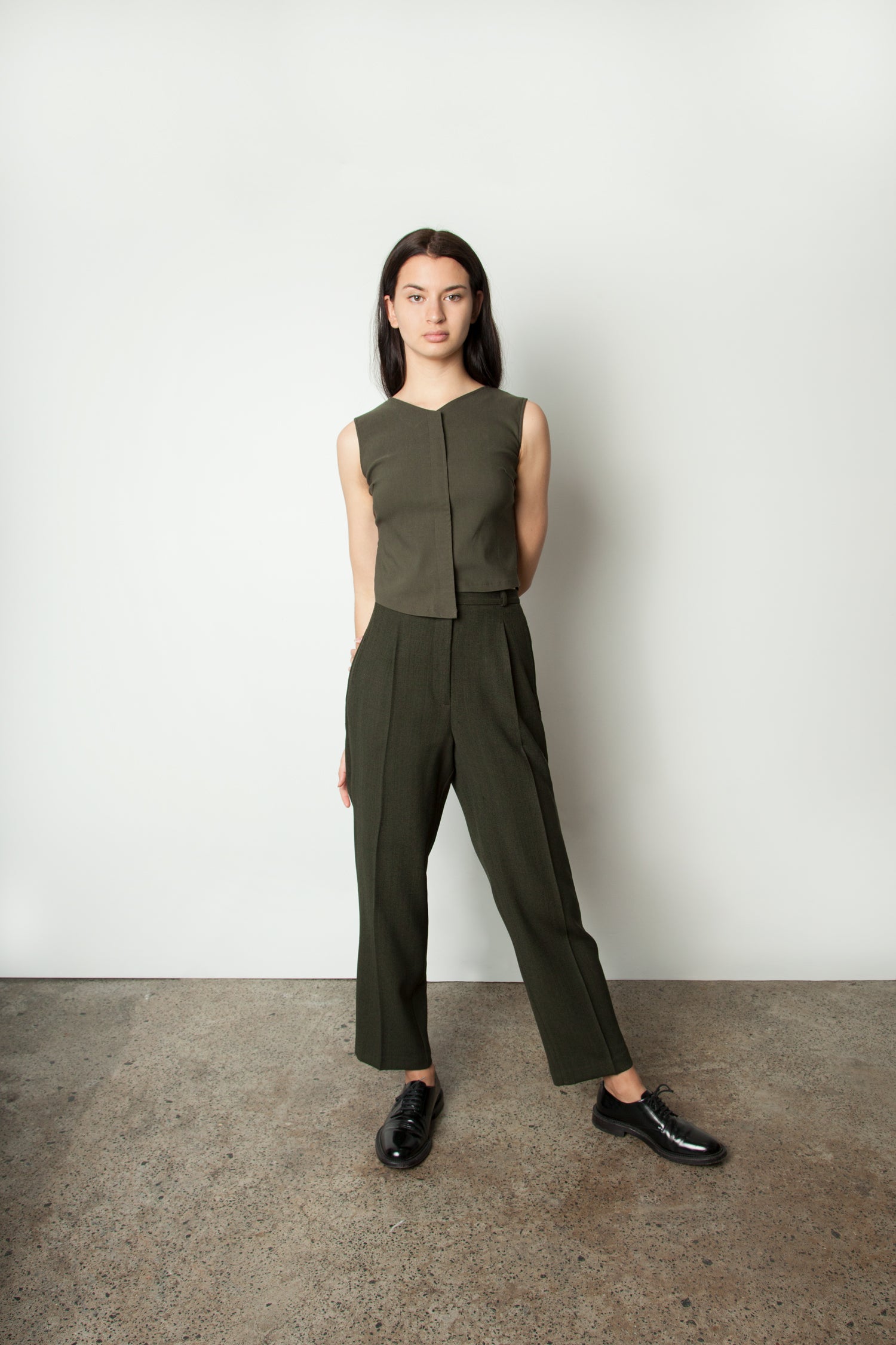 ASYMMETRIC TANK