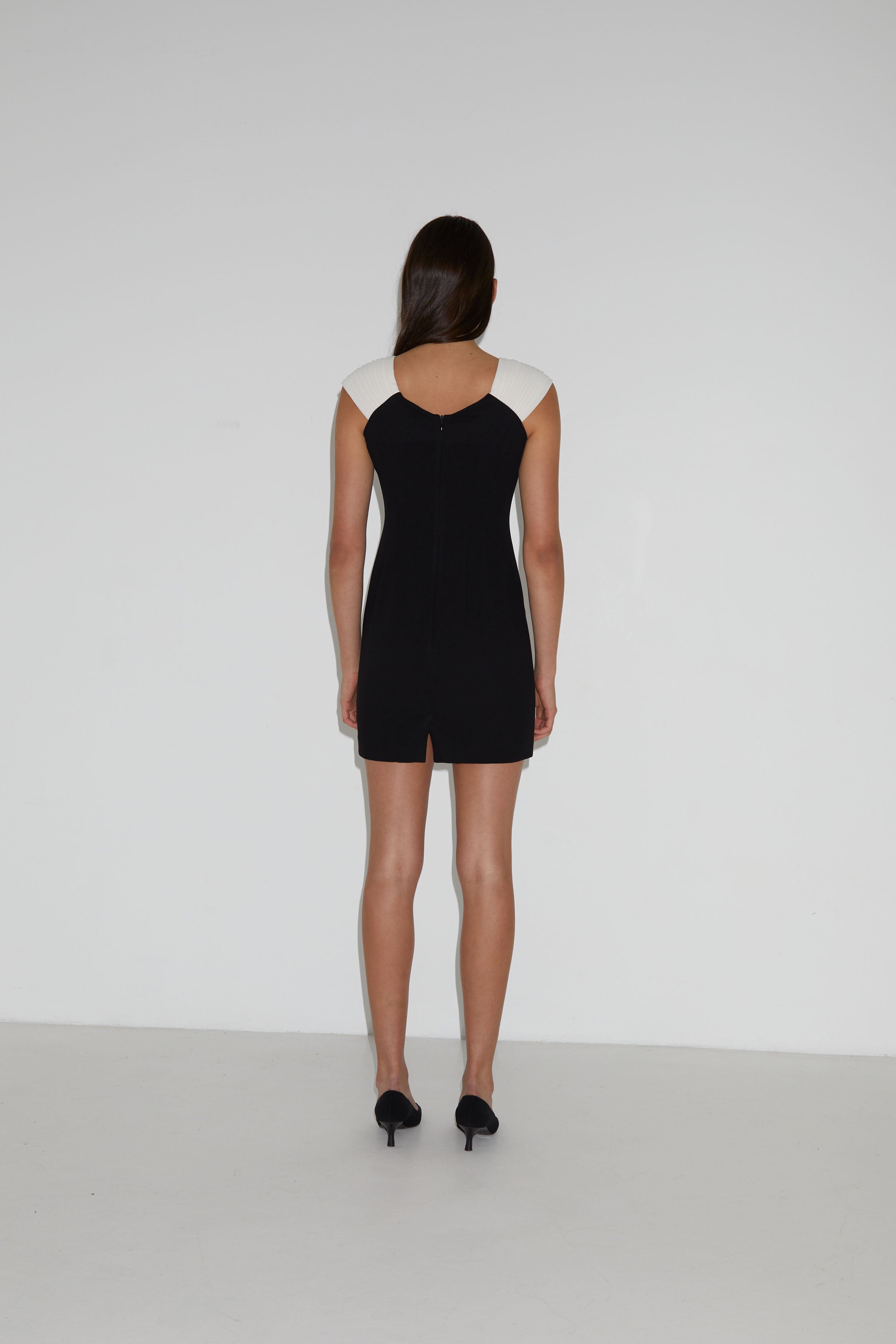 PLEATED SHOULDER MINI
