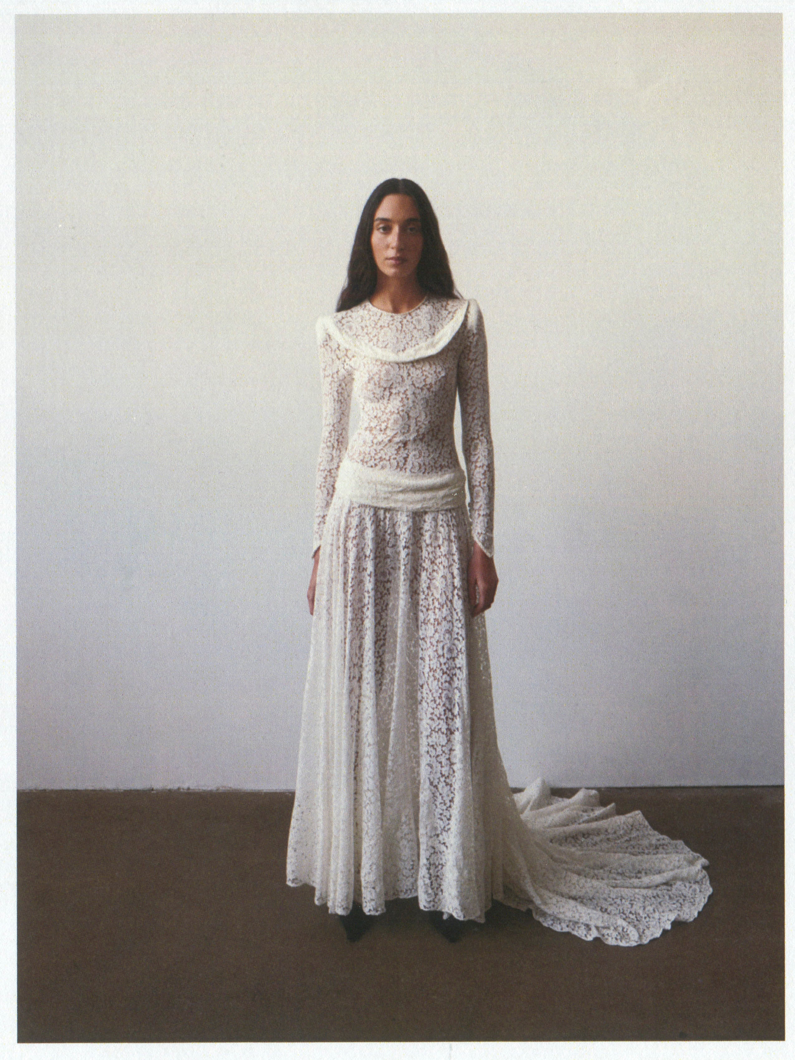 1930S LACE WEDDING GOWN
