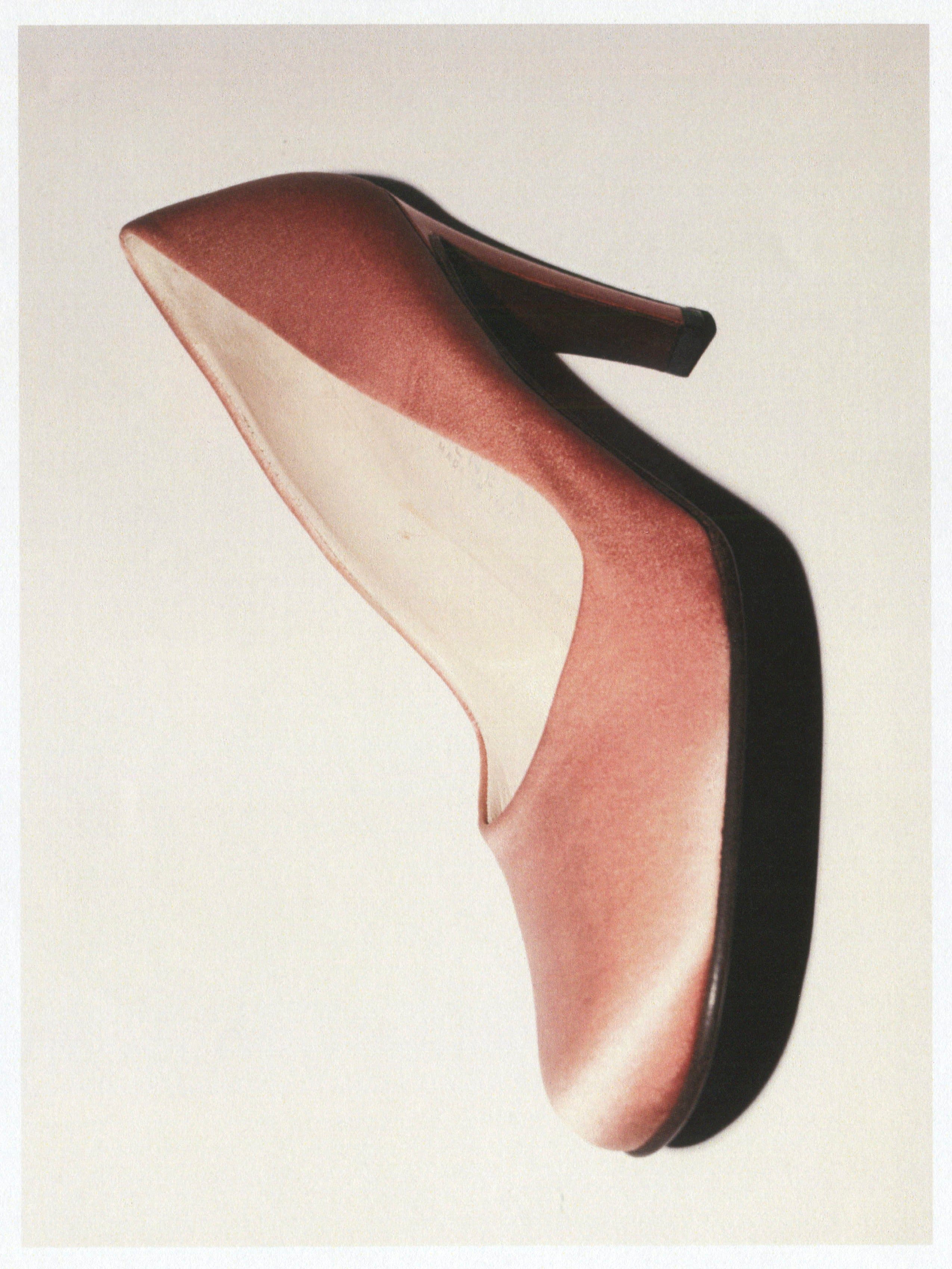 BOTTEGA VENETA SATIN PUMPS