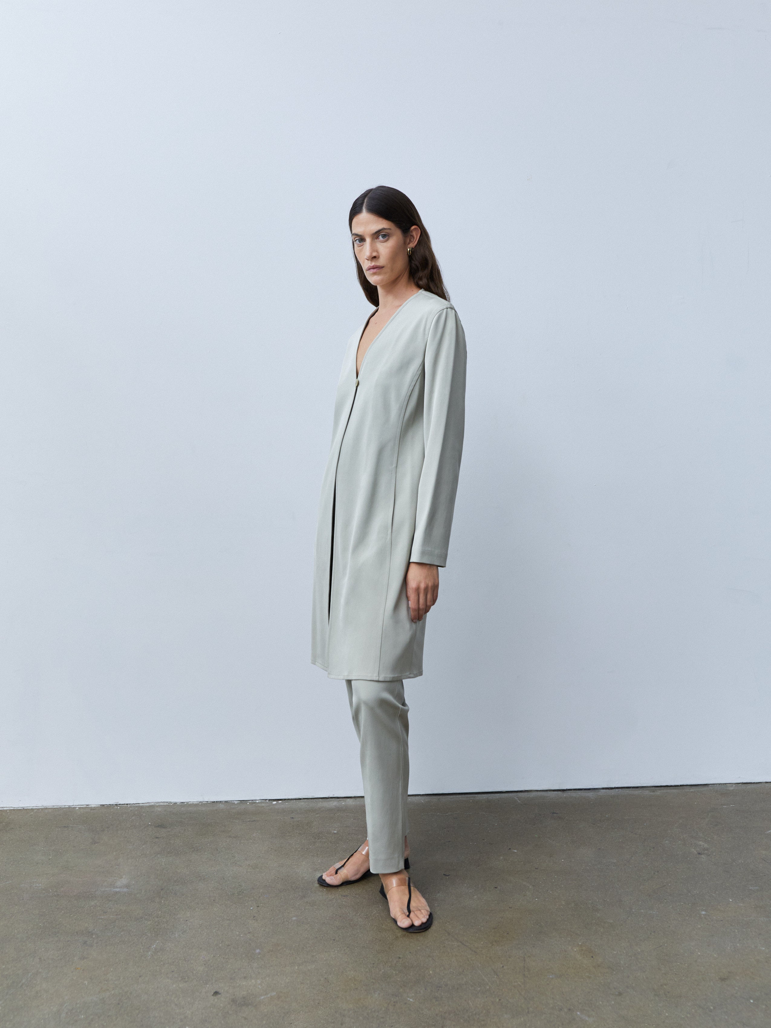 DONNA KARAN SILK SUIT