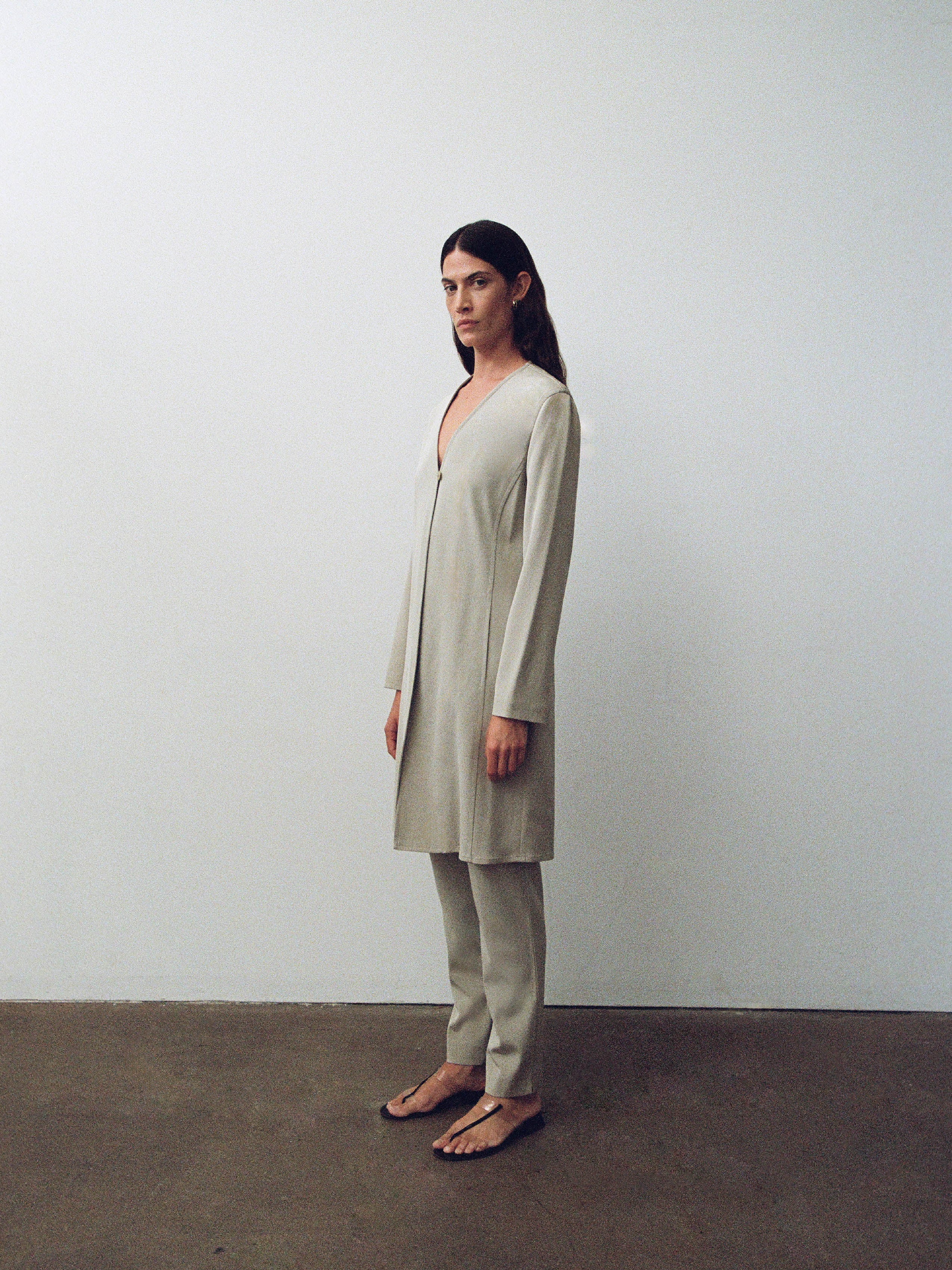 DONNA KARAN SILK SUIT