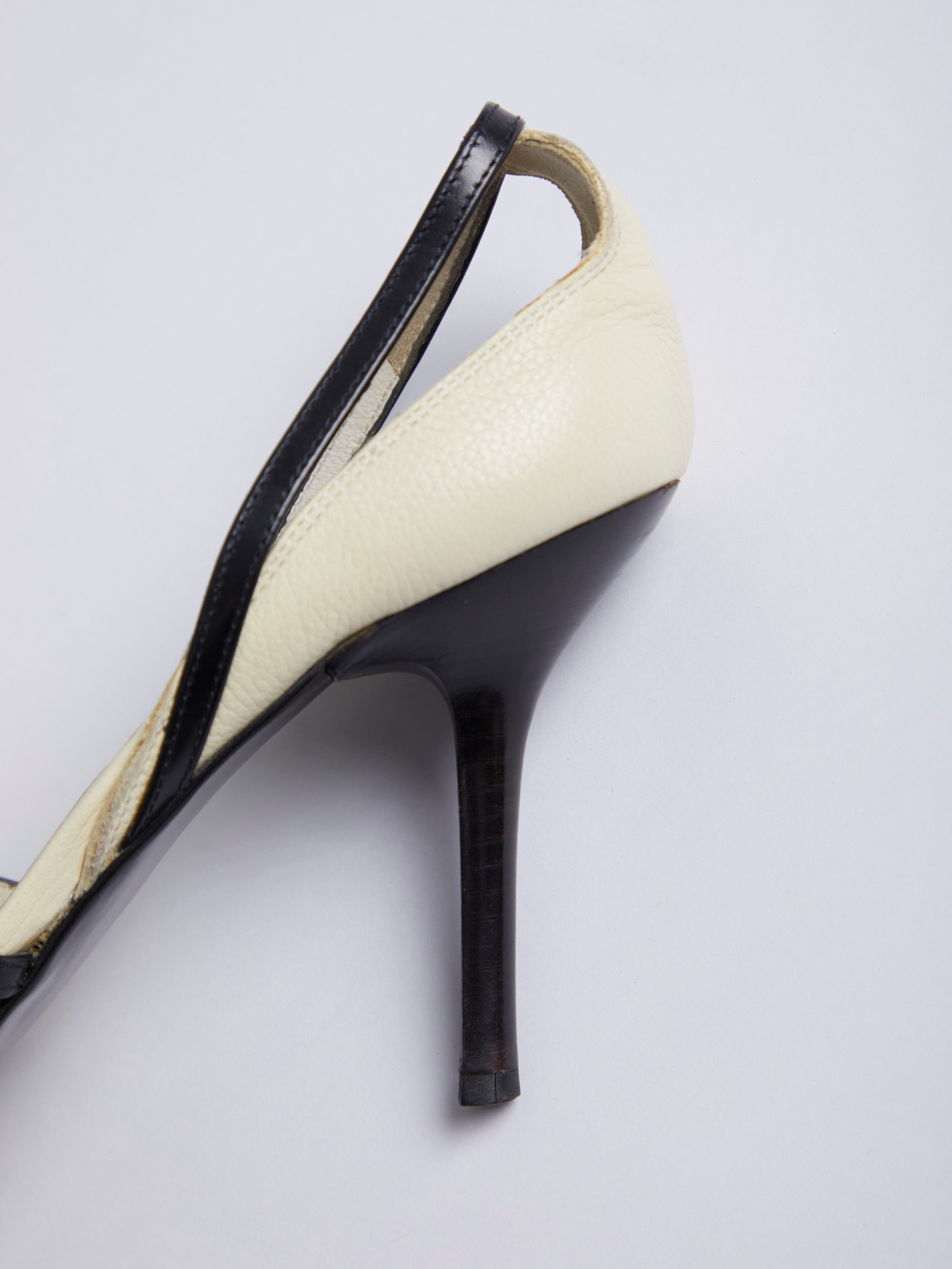 NARCISO RODRIGUEZ FALL WINTER 2002 HEELS