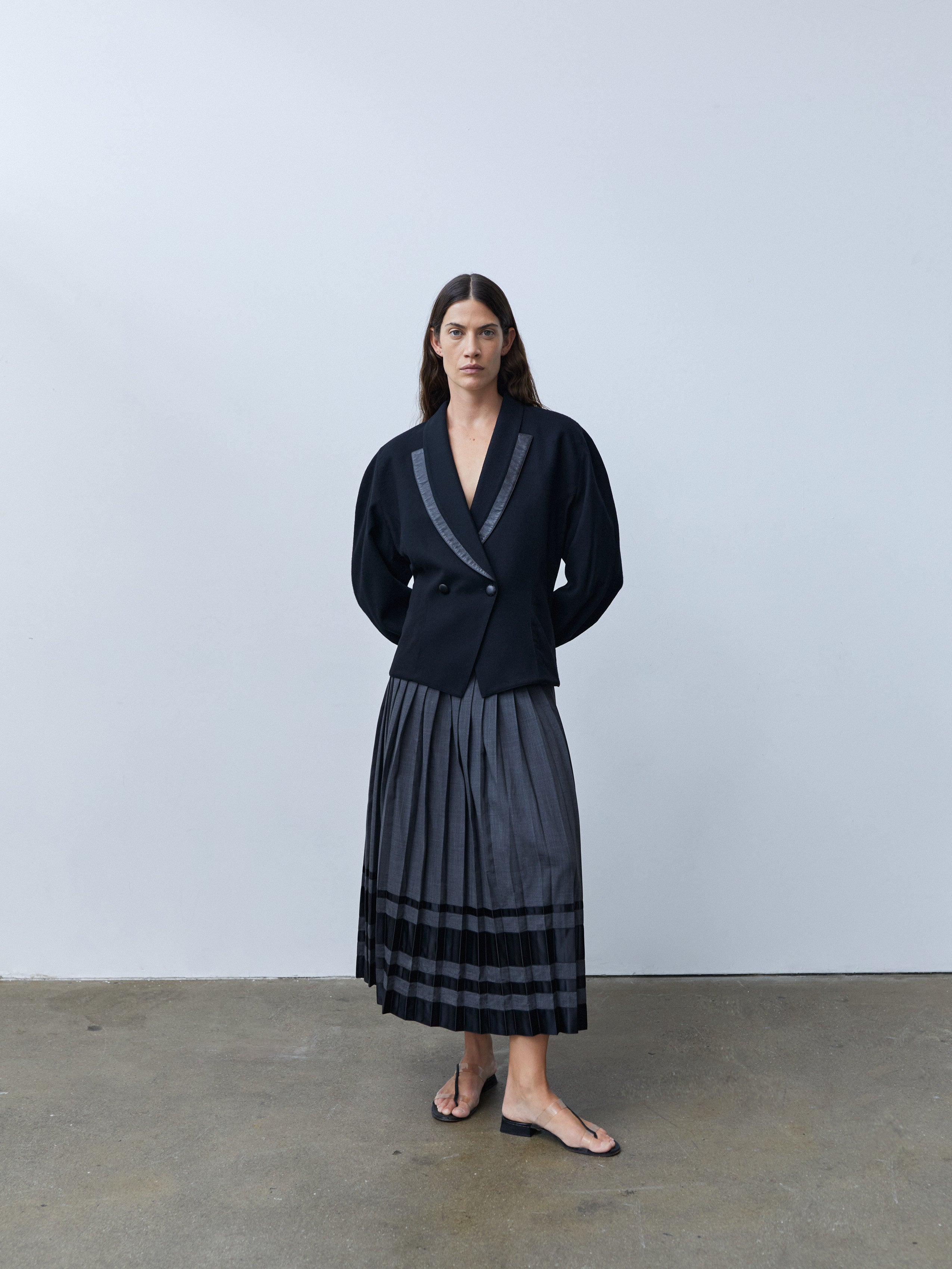 ROUND TAILORED JACKET