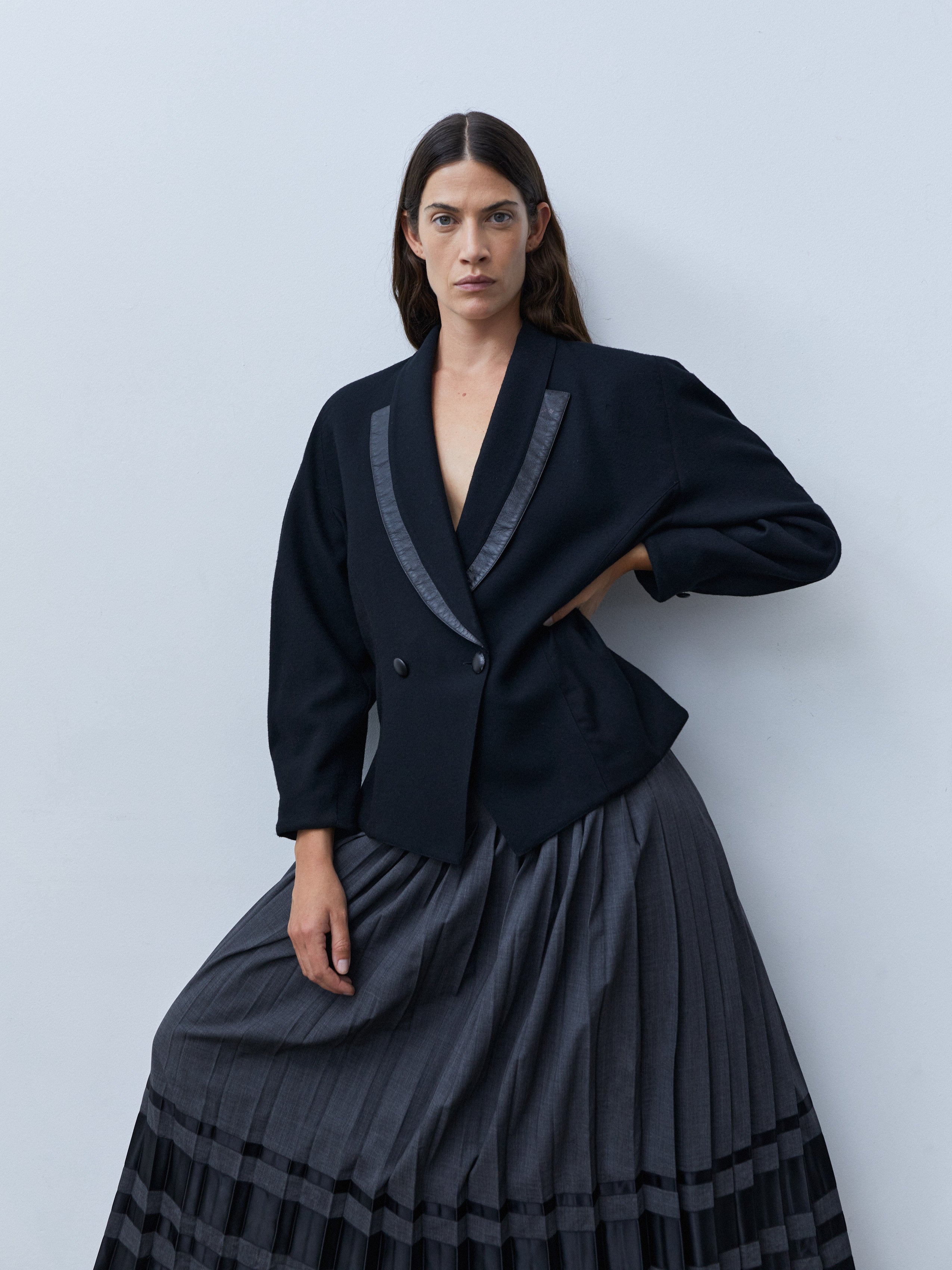 ROUND TAILORED JACKET