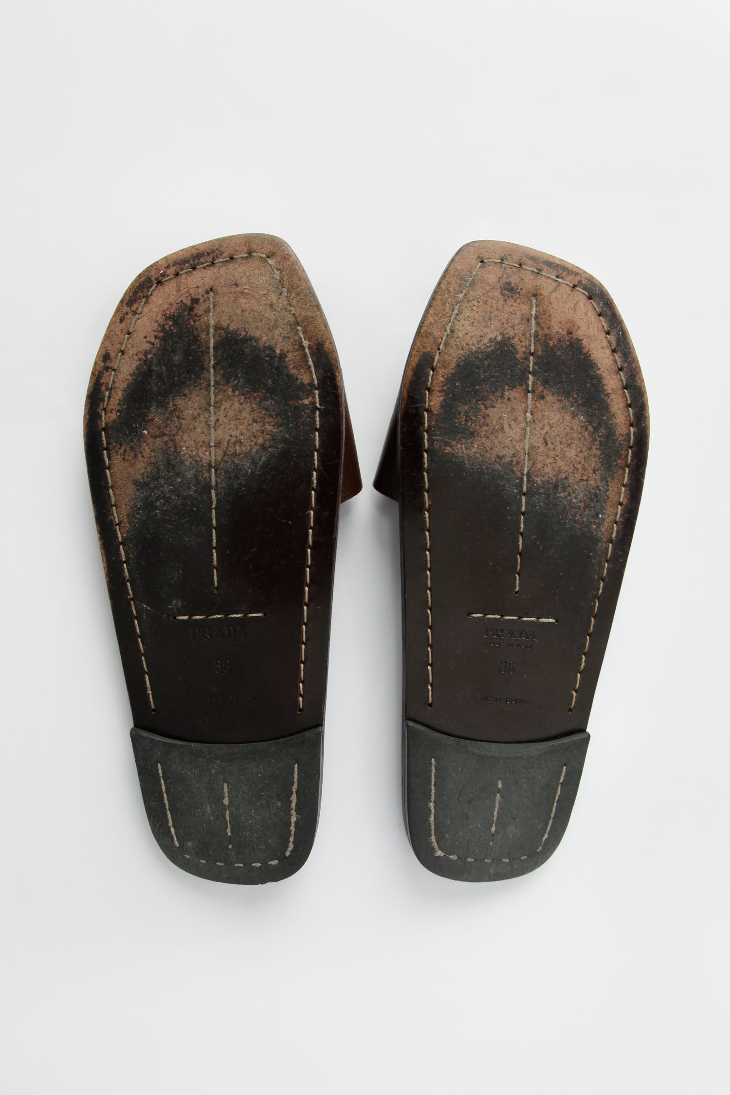 PRADA SLIDES