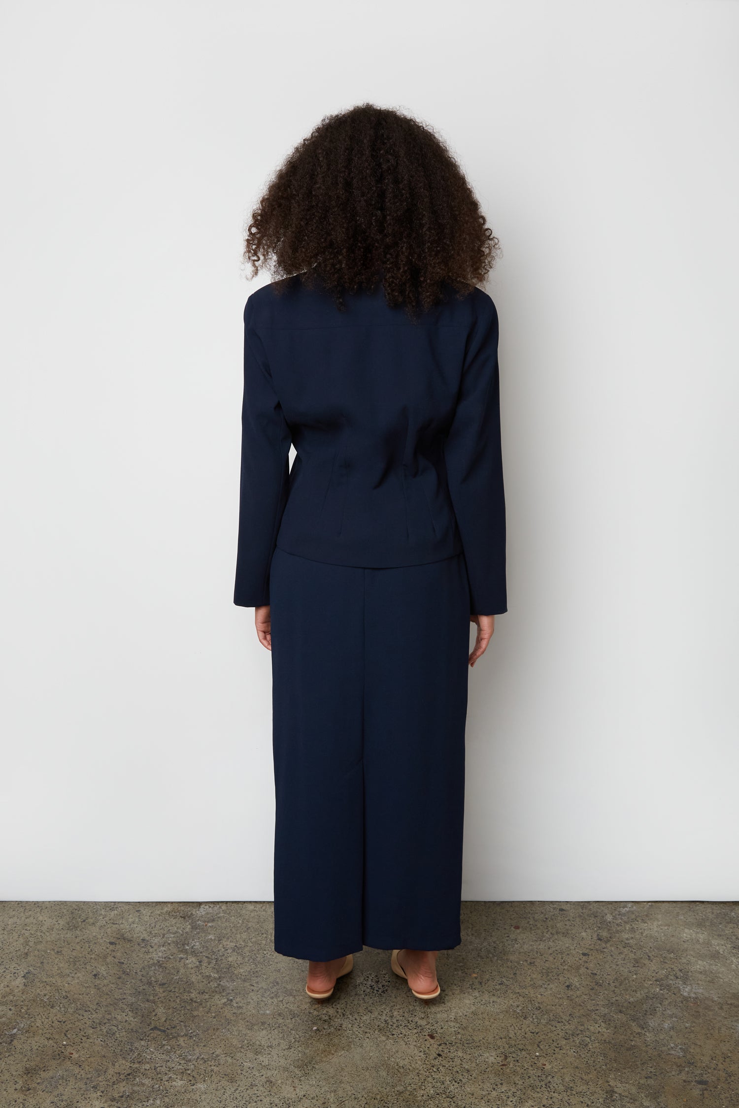 TAPERED SKIRT SUIT