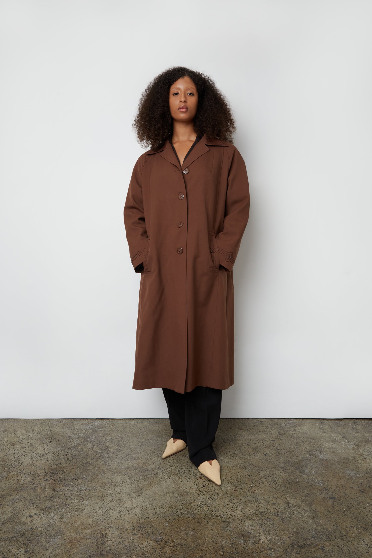 TOPSTITCHED TRENCH COAT