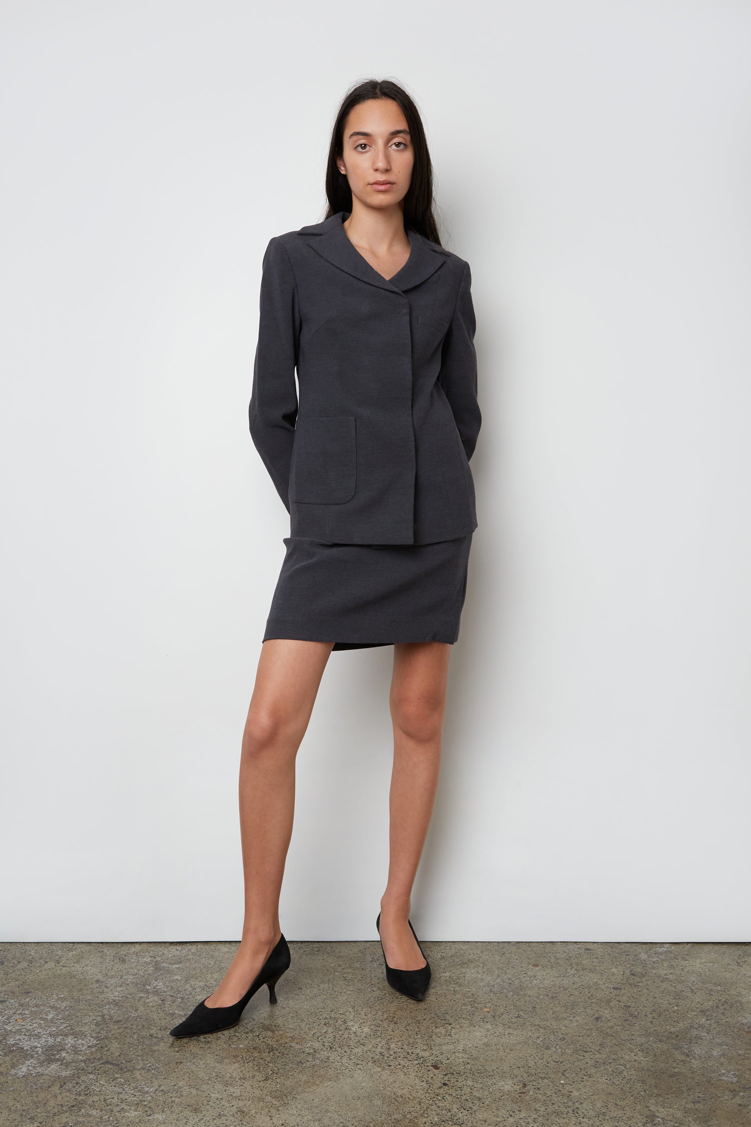 SHRUNKEN SKIRT SUIT