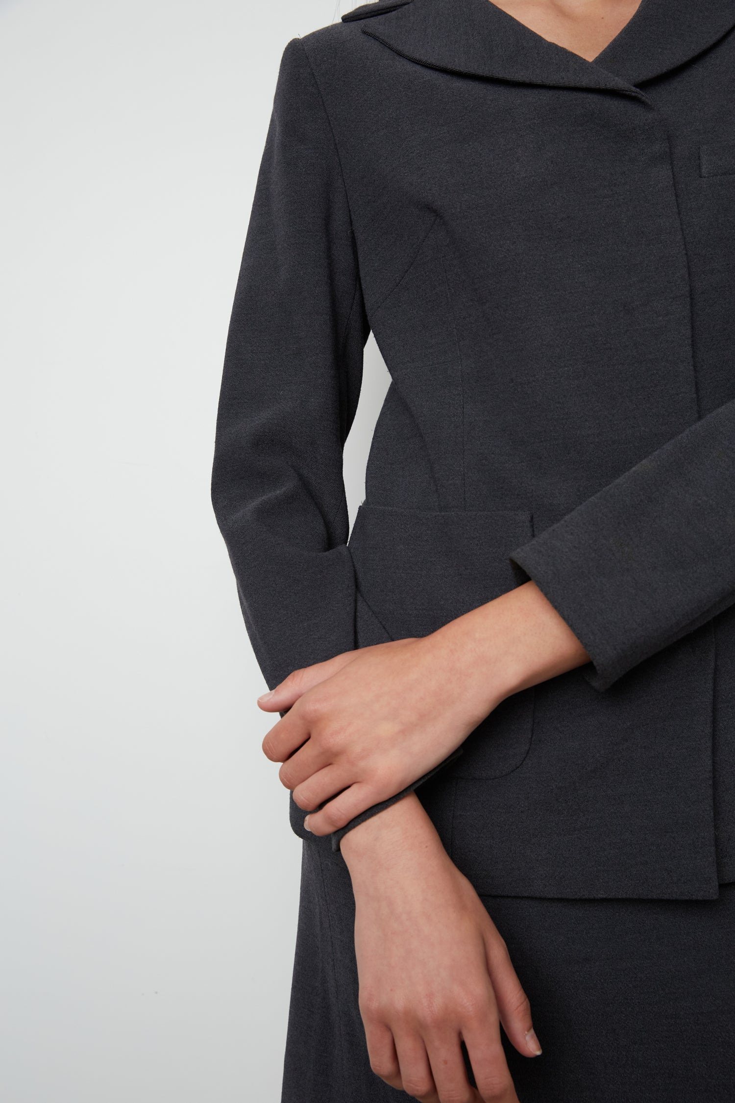 SHRUNKEN SKIRT SUIT