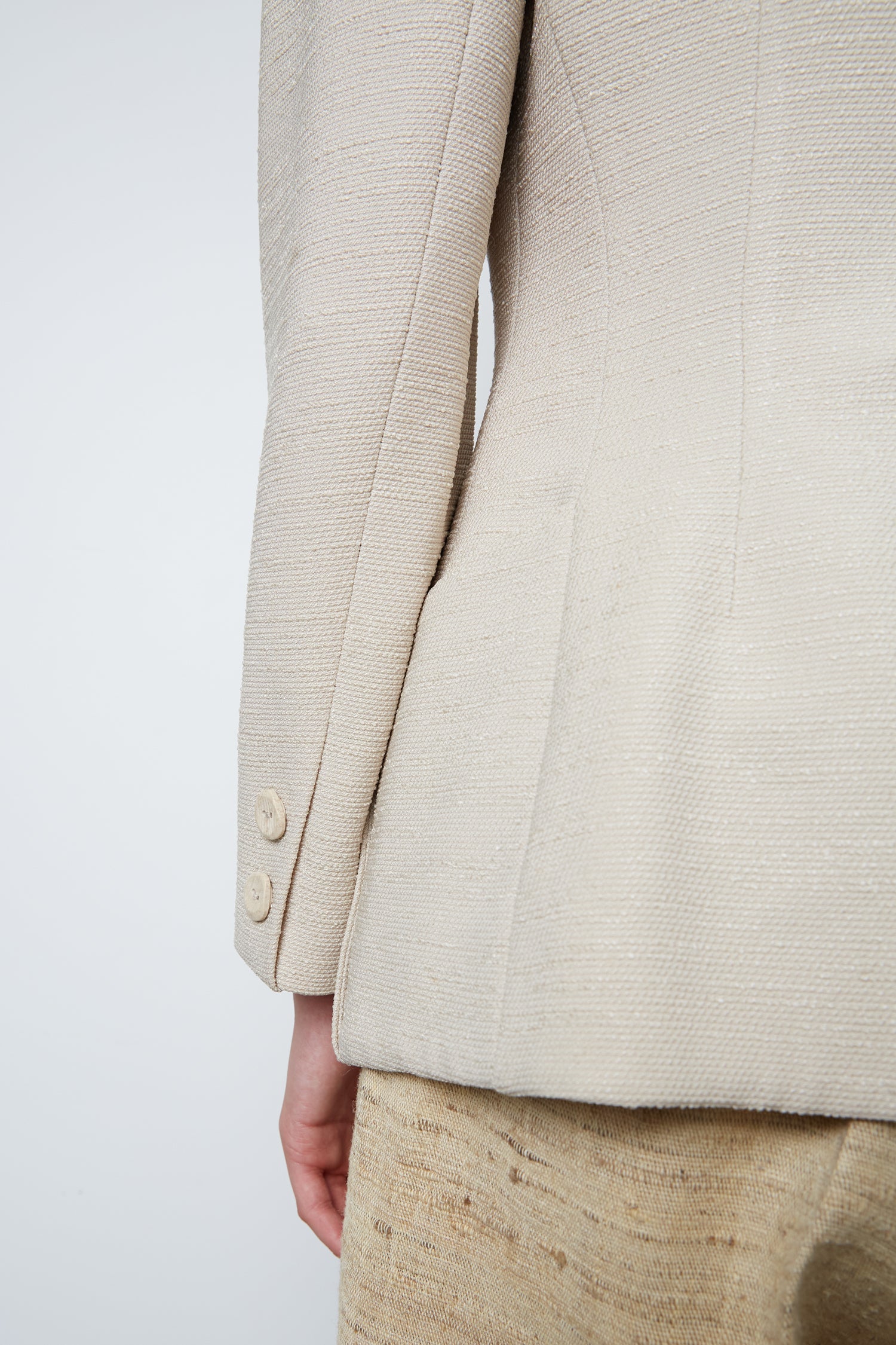 TEXTURED BLAZER