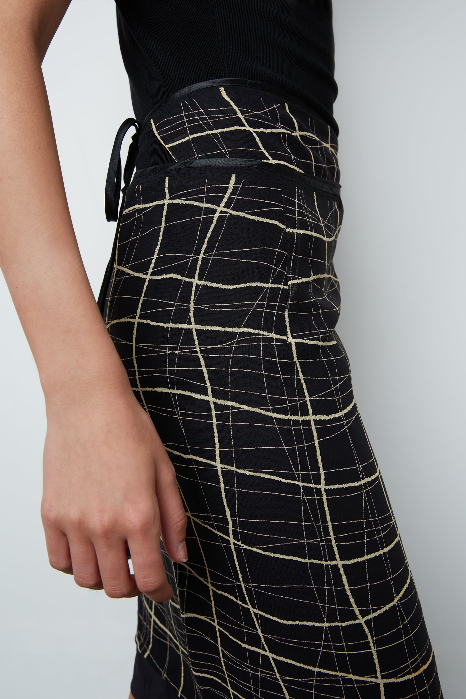 WRAP SKIRT