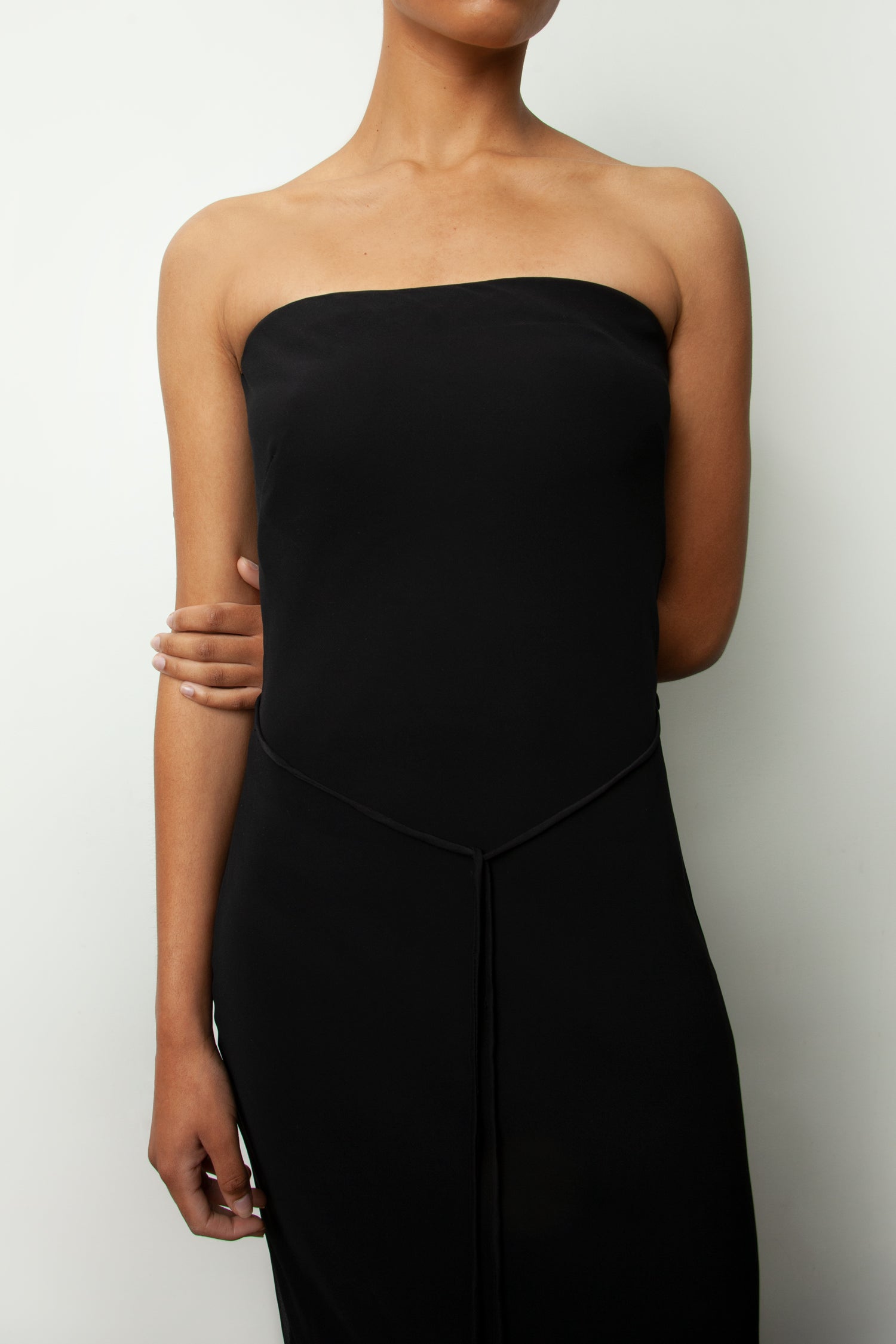 STRAPLESS CHIFFON DRESS
