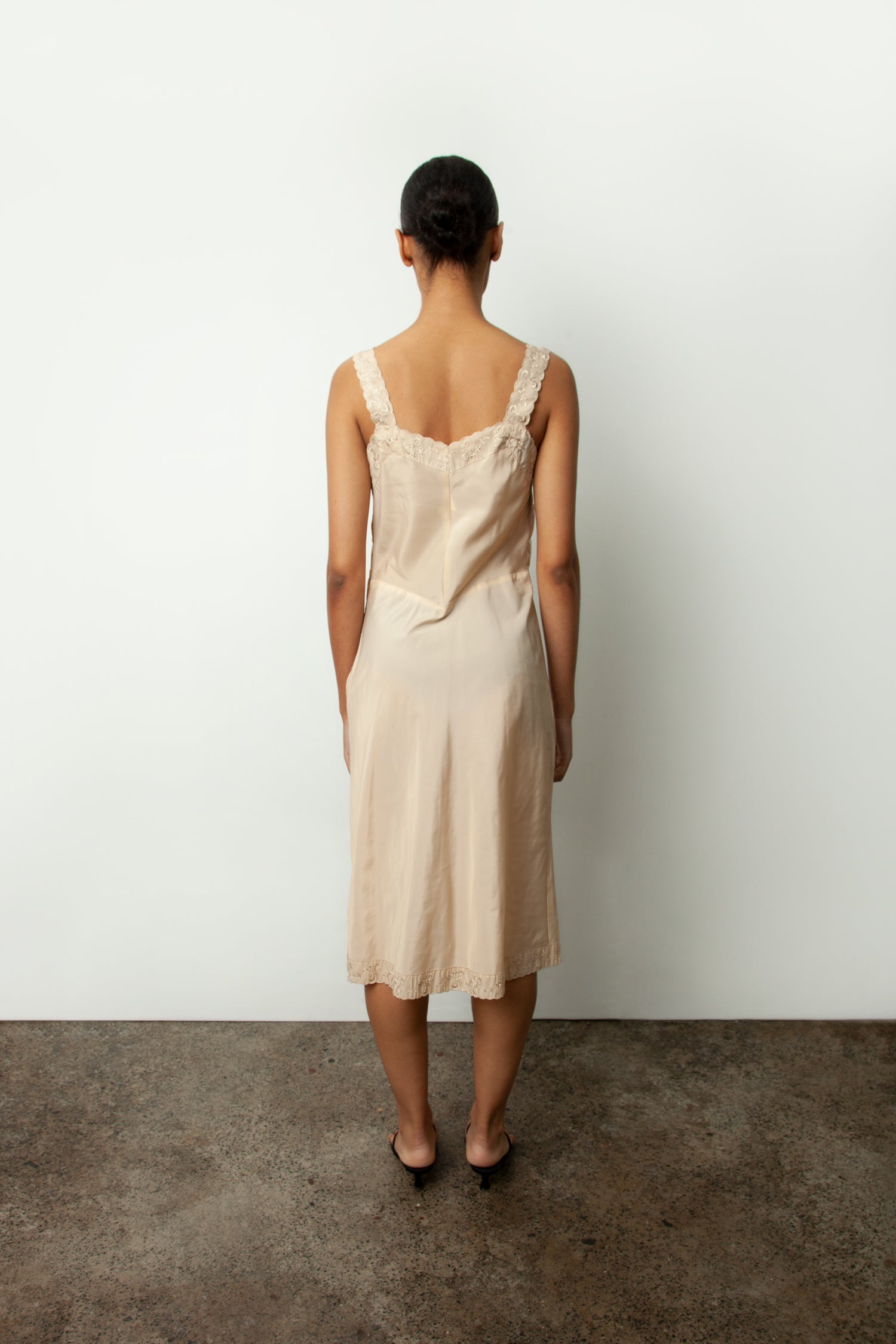 EMBROIDERED CHEMISE
