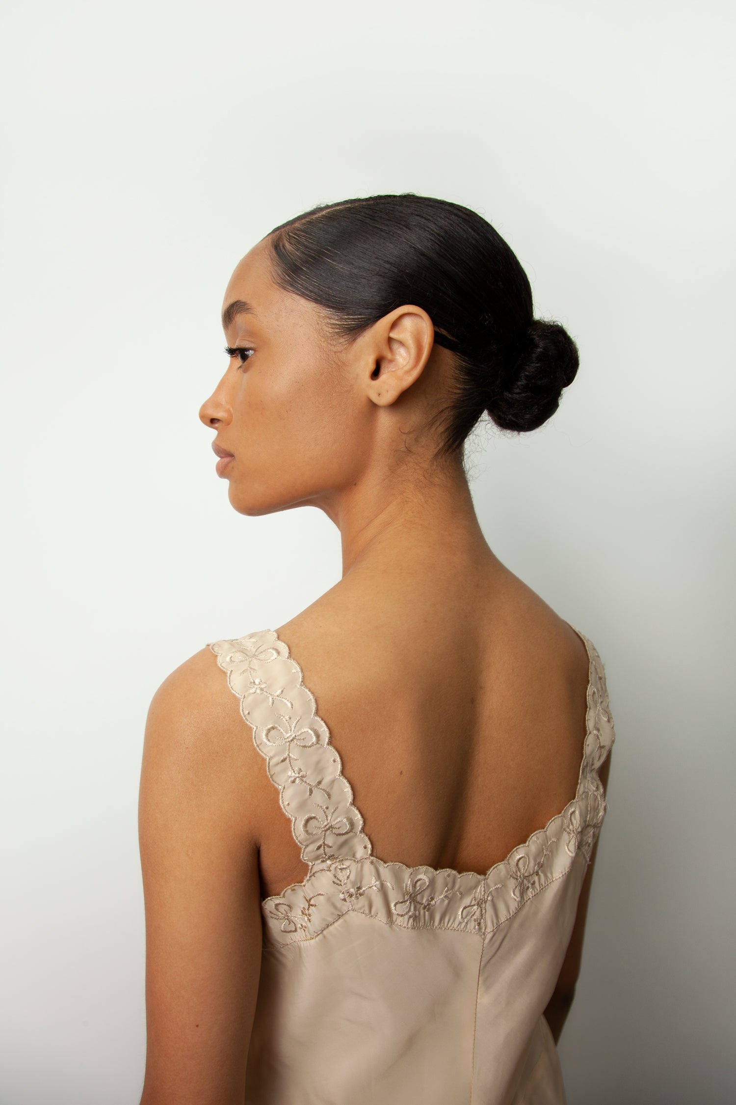 EMBROIDERED CHEMISE