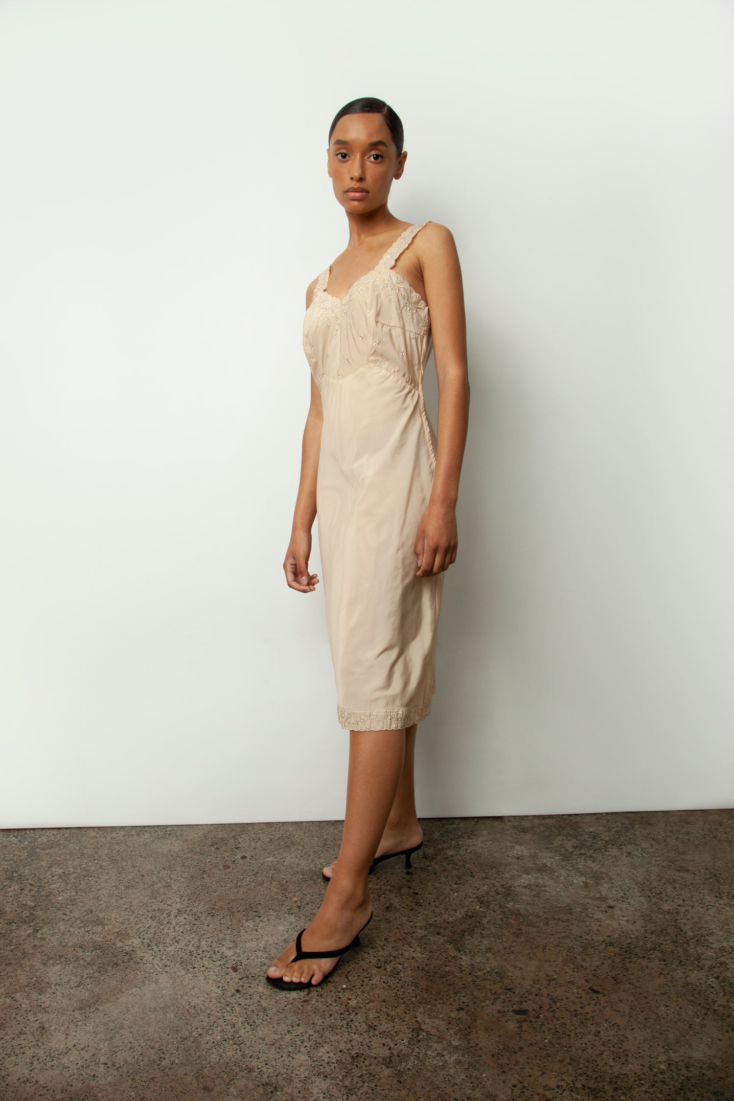 EMBROIDERED CHEMISE