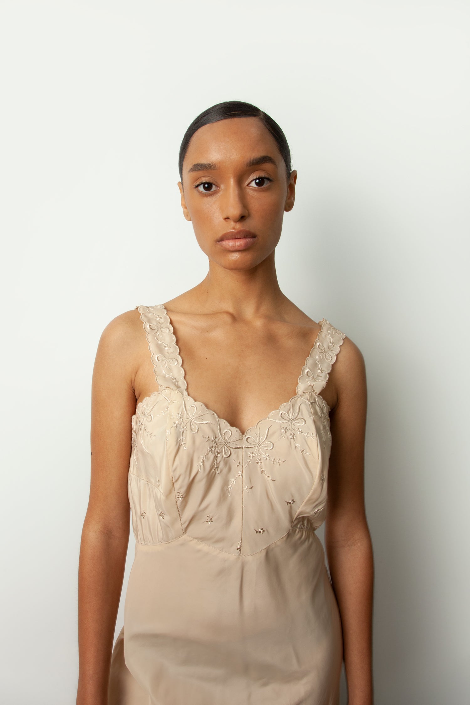 EMBROIDERED CHEMISE