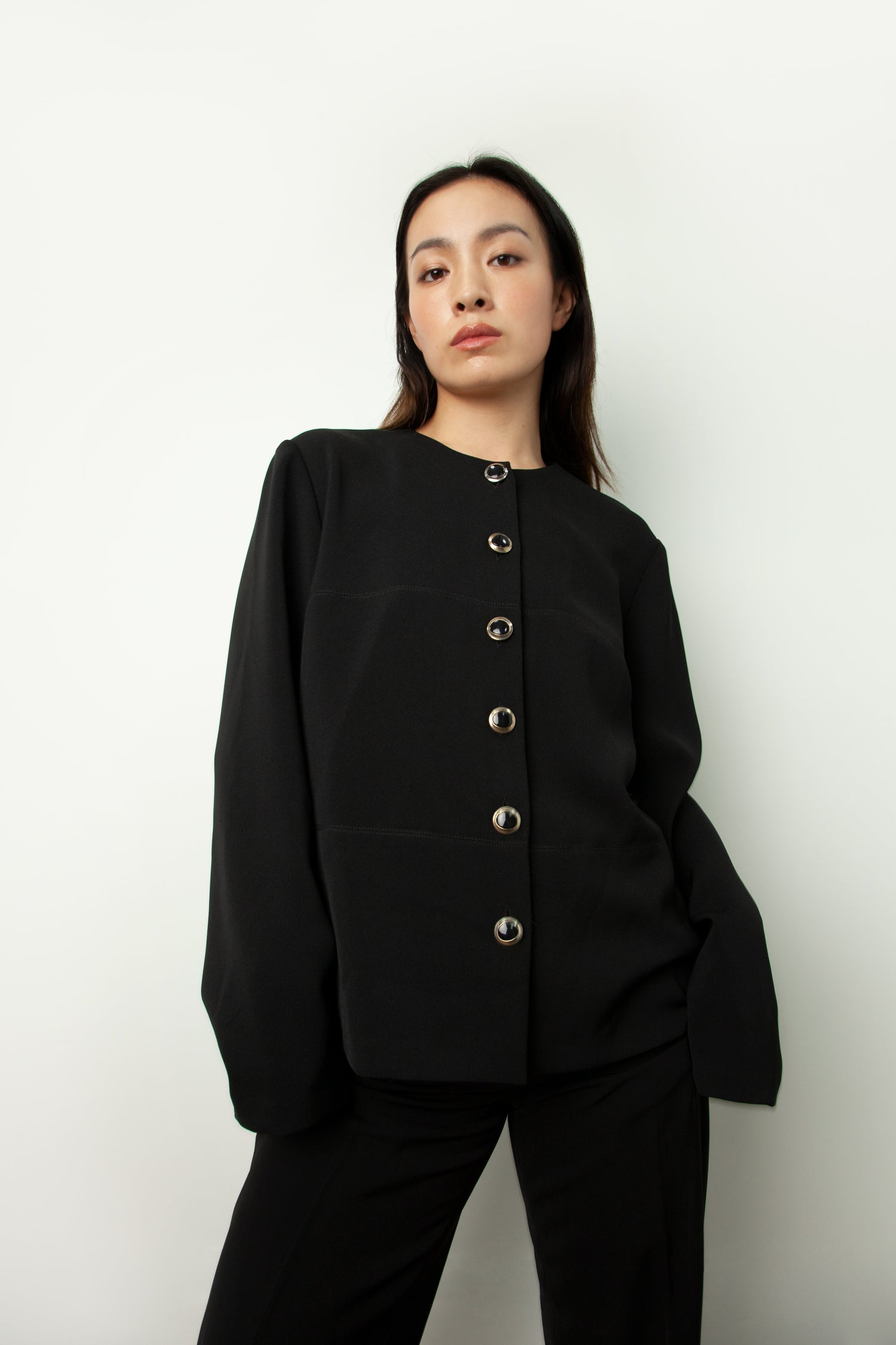 BUTTON BLOUSE