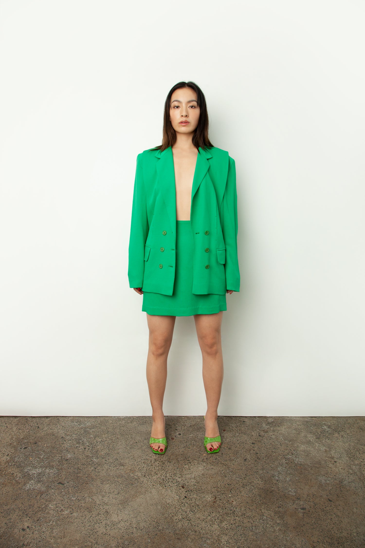 JADE SUIT