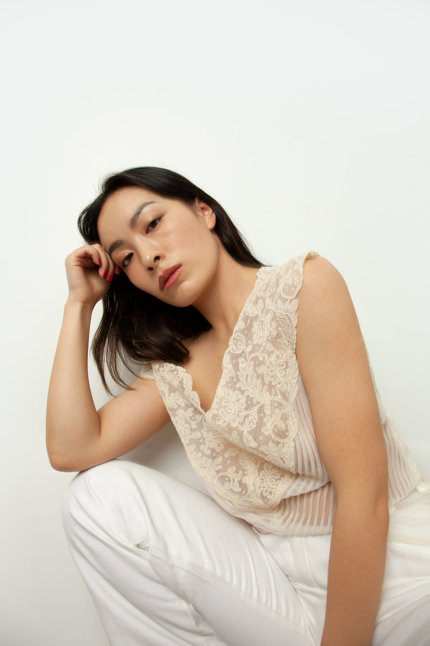 LACE BLOUSE