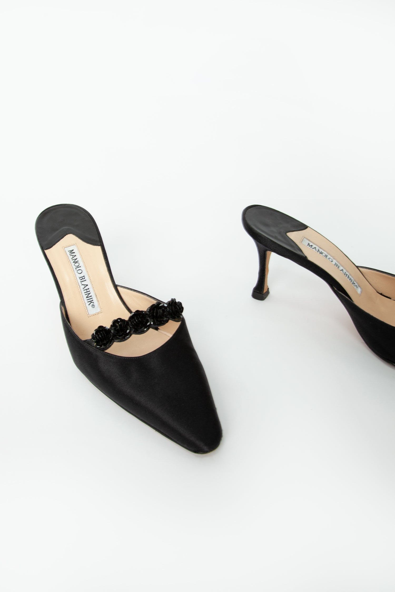 MANOLO BLAHNIK SATIN MULES