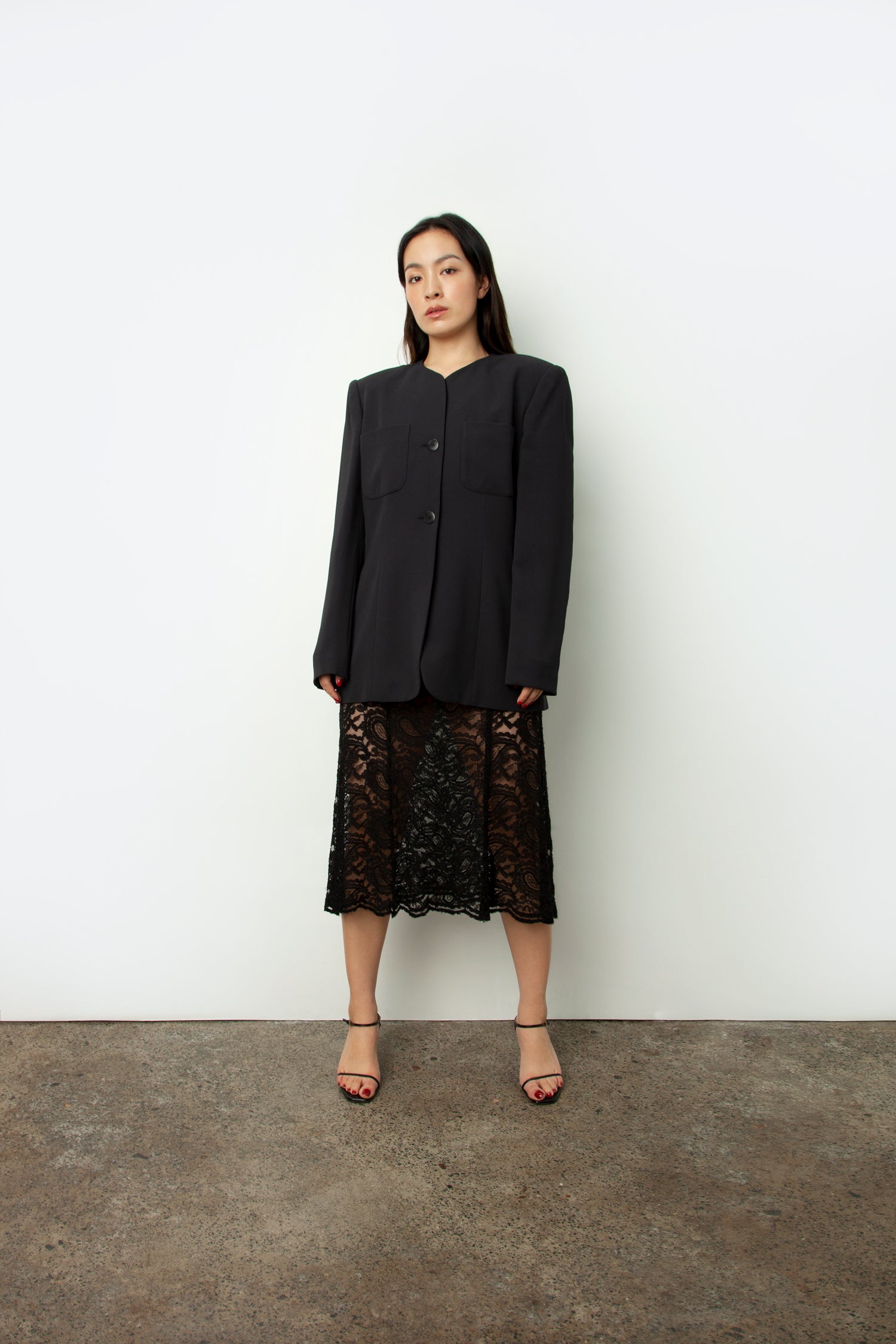 MINIMAL BLAZER