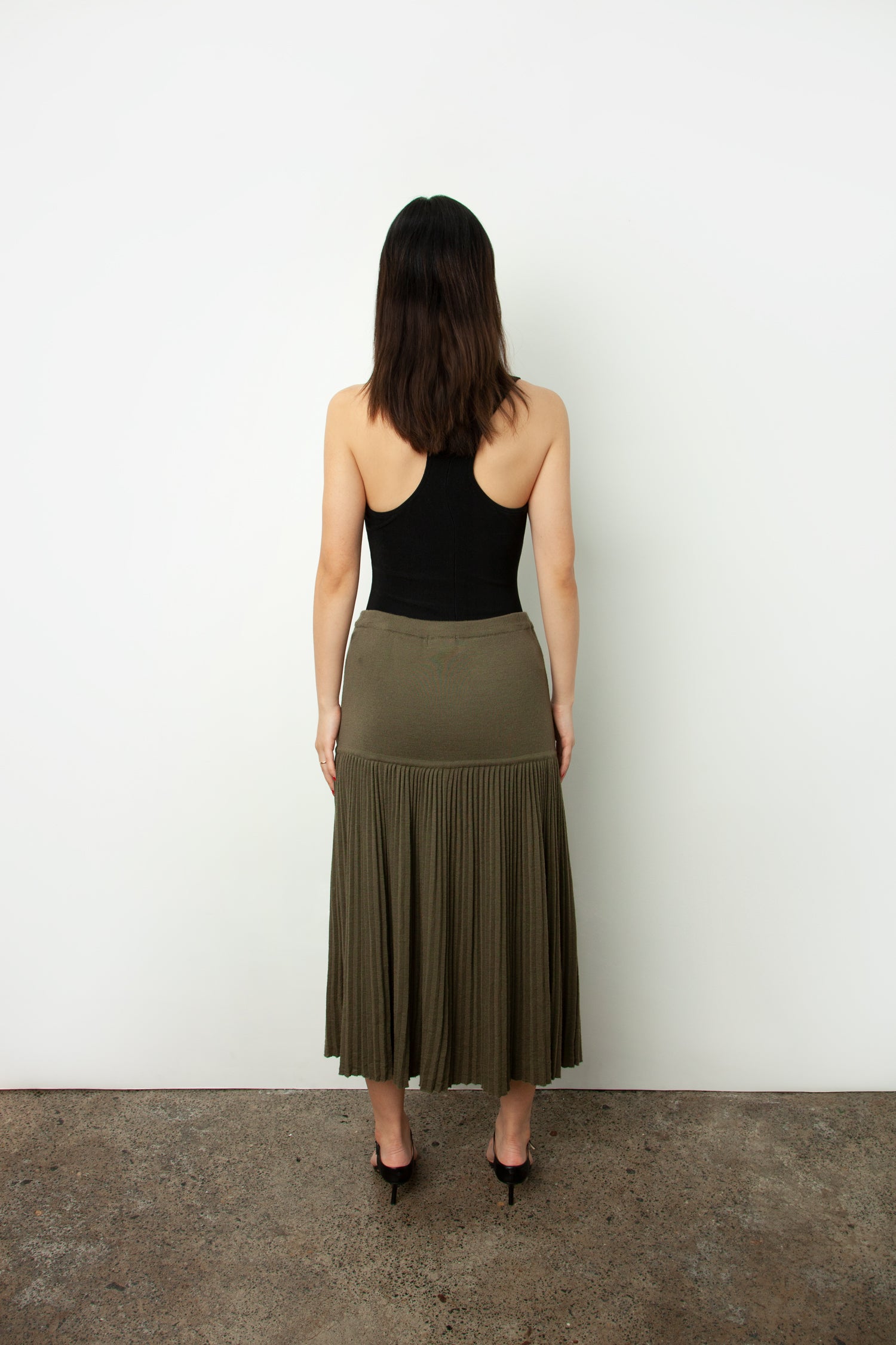 PLEATED KNIT SKIRT