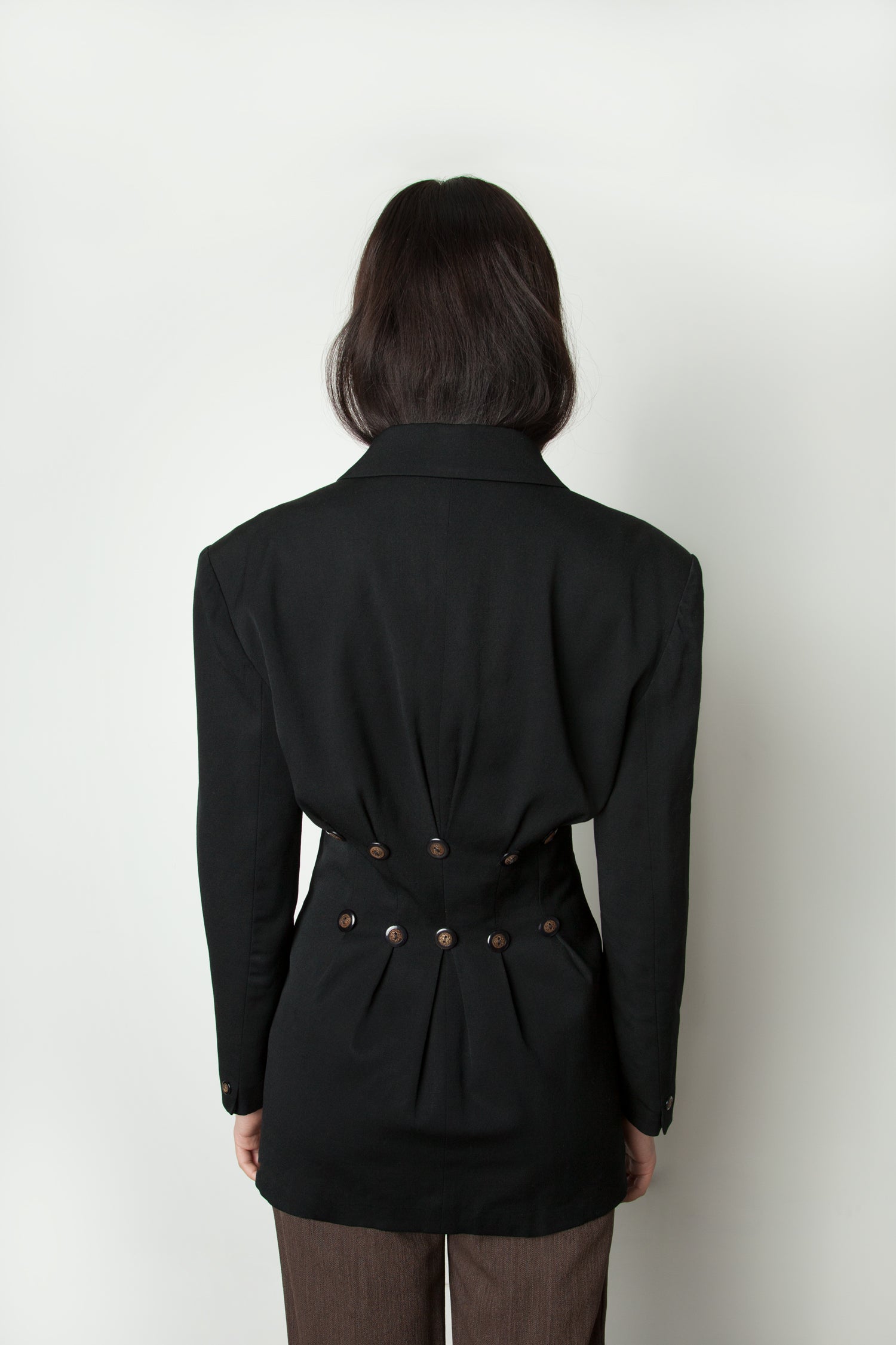 MULTI BUTTONED BLAZER