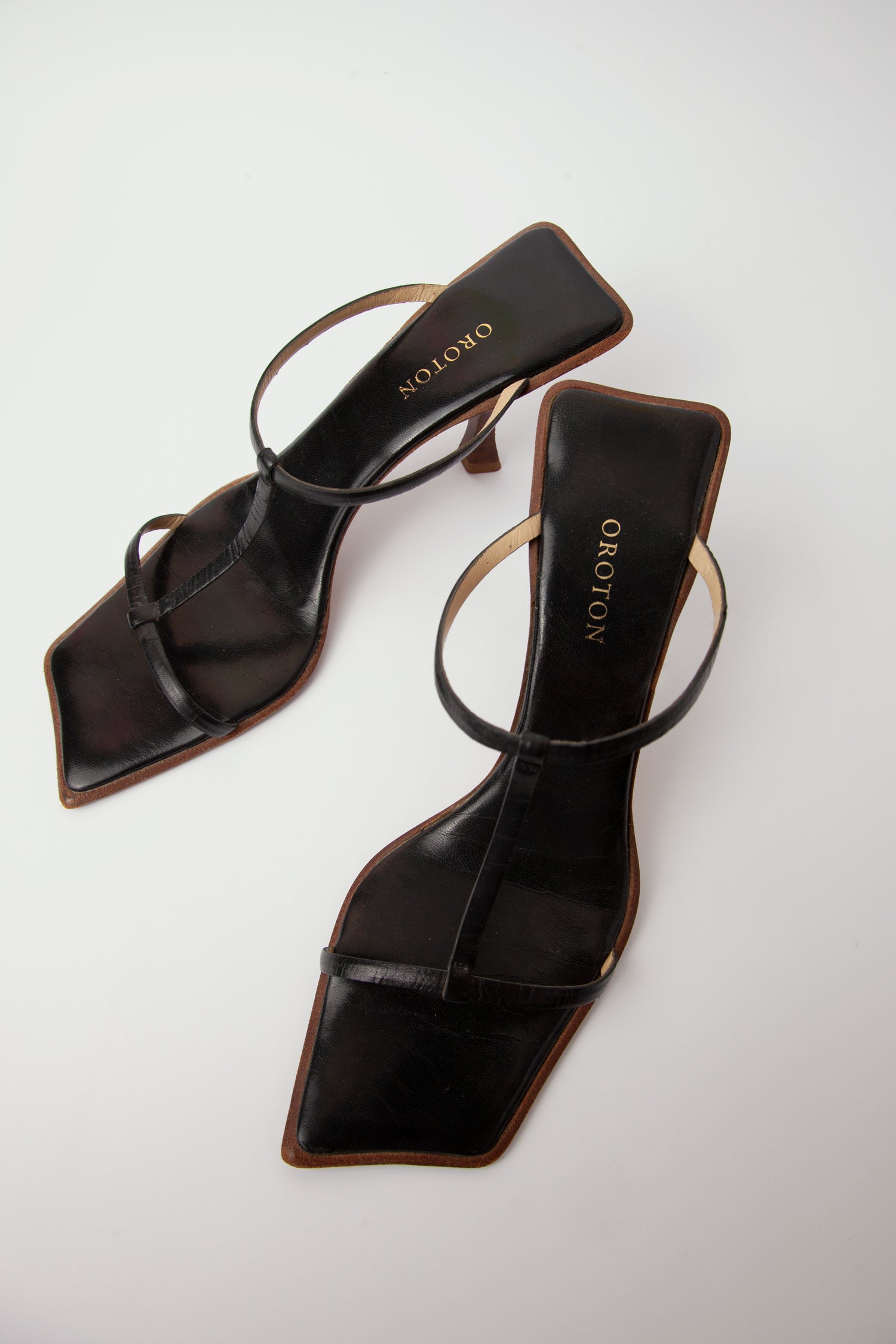 OROTON MULES