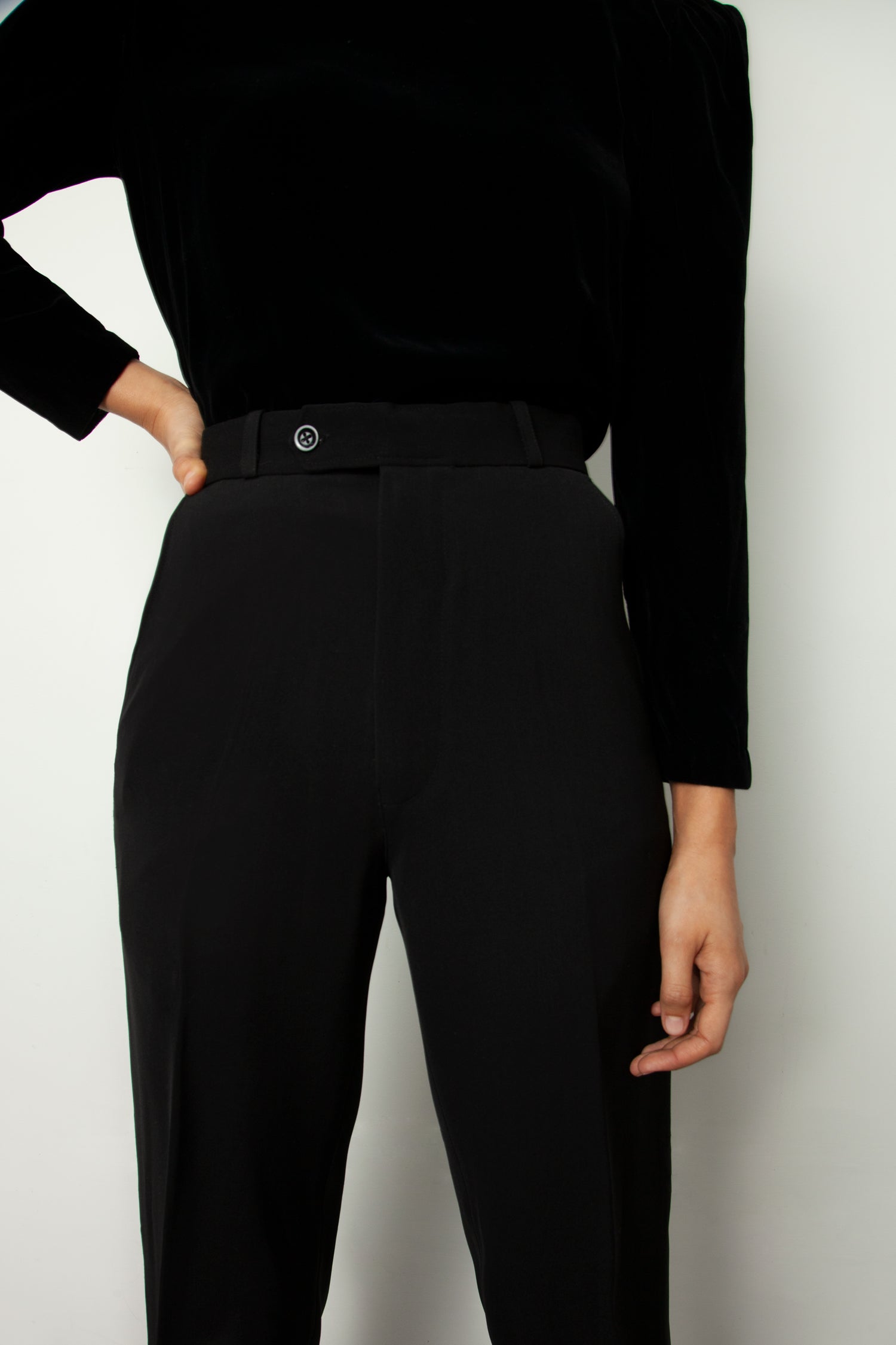VELVET BLOUSE