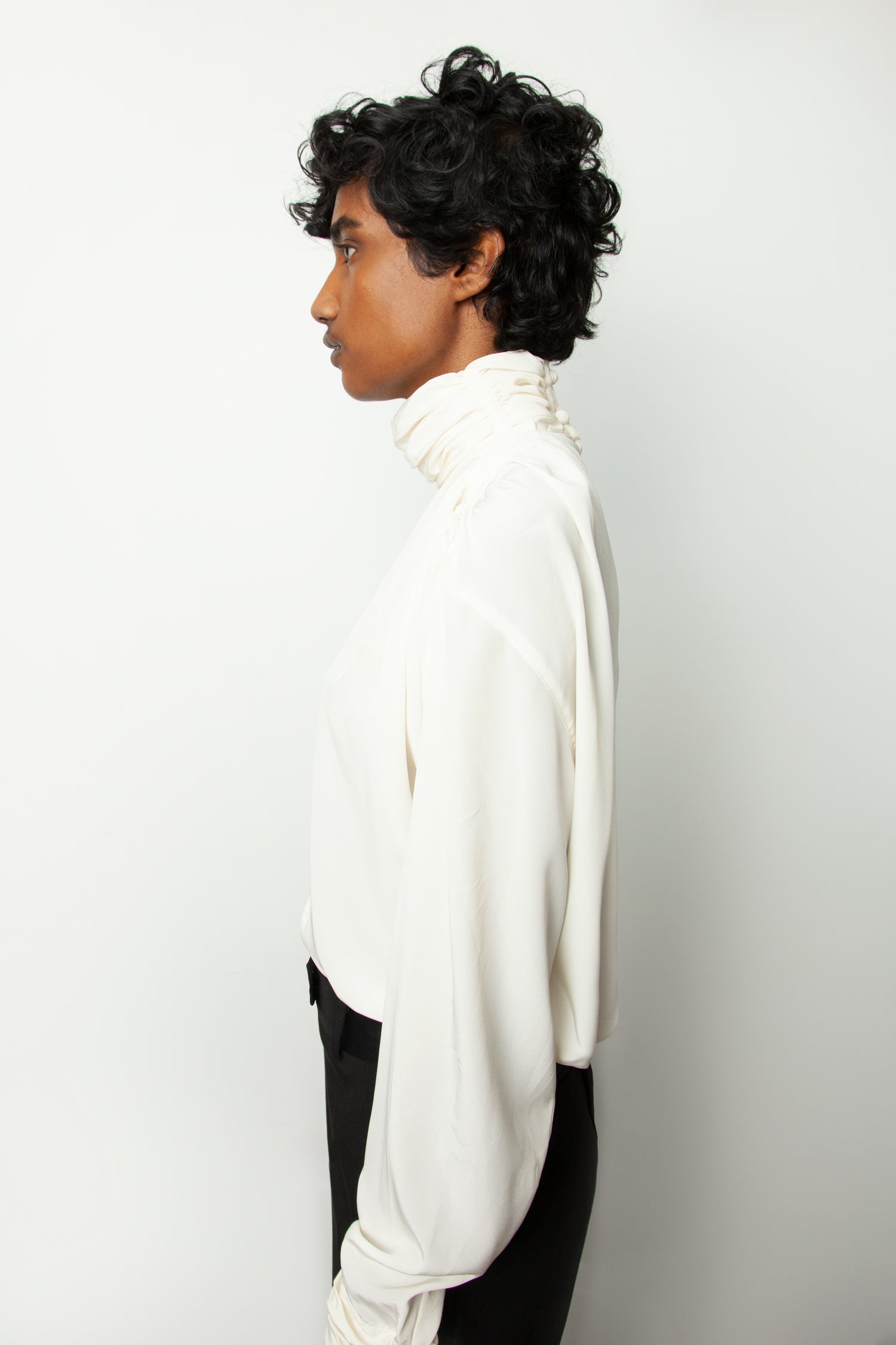 RUCHED BLOUSE