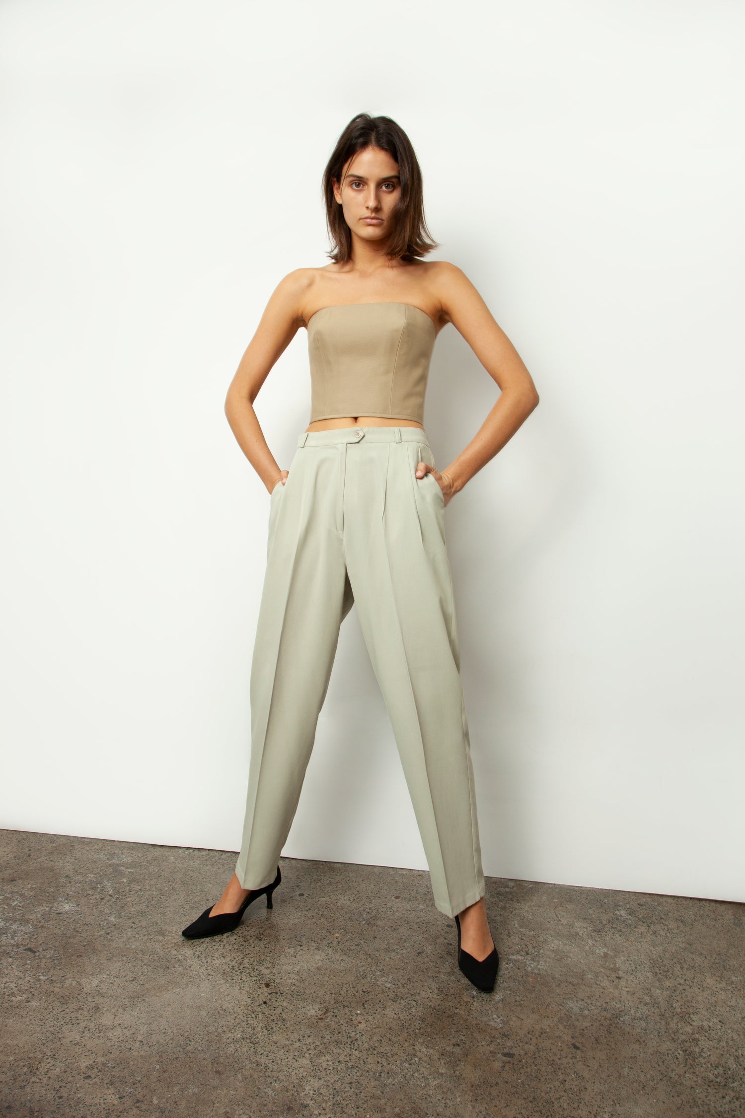 TAILORED TROUSER
