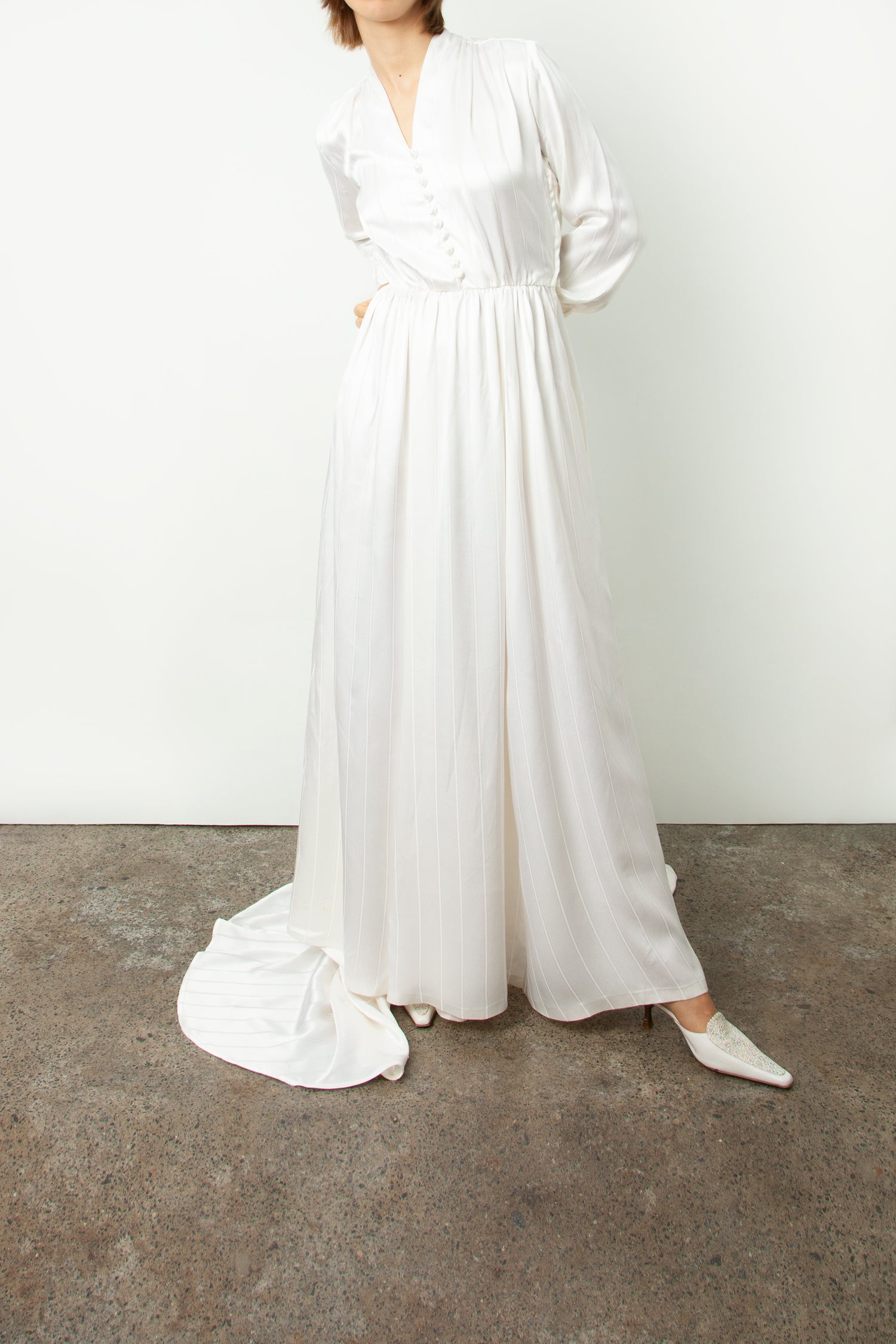 1970s WEDDING GOWN