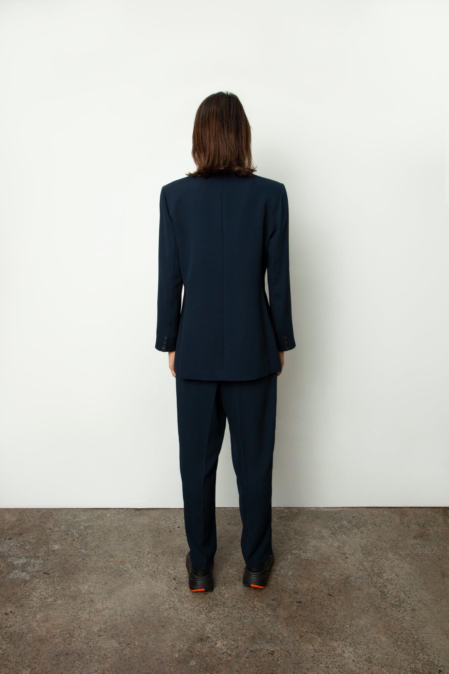 NAVY SUIT