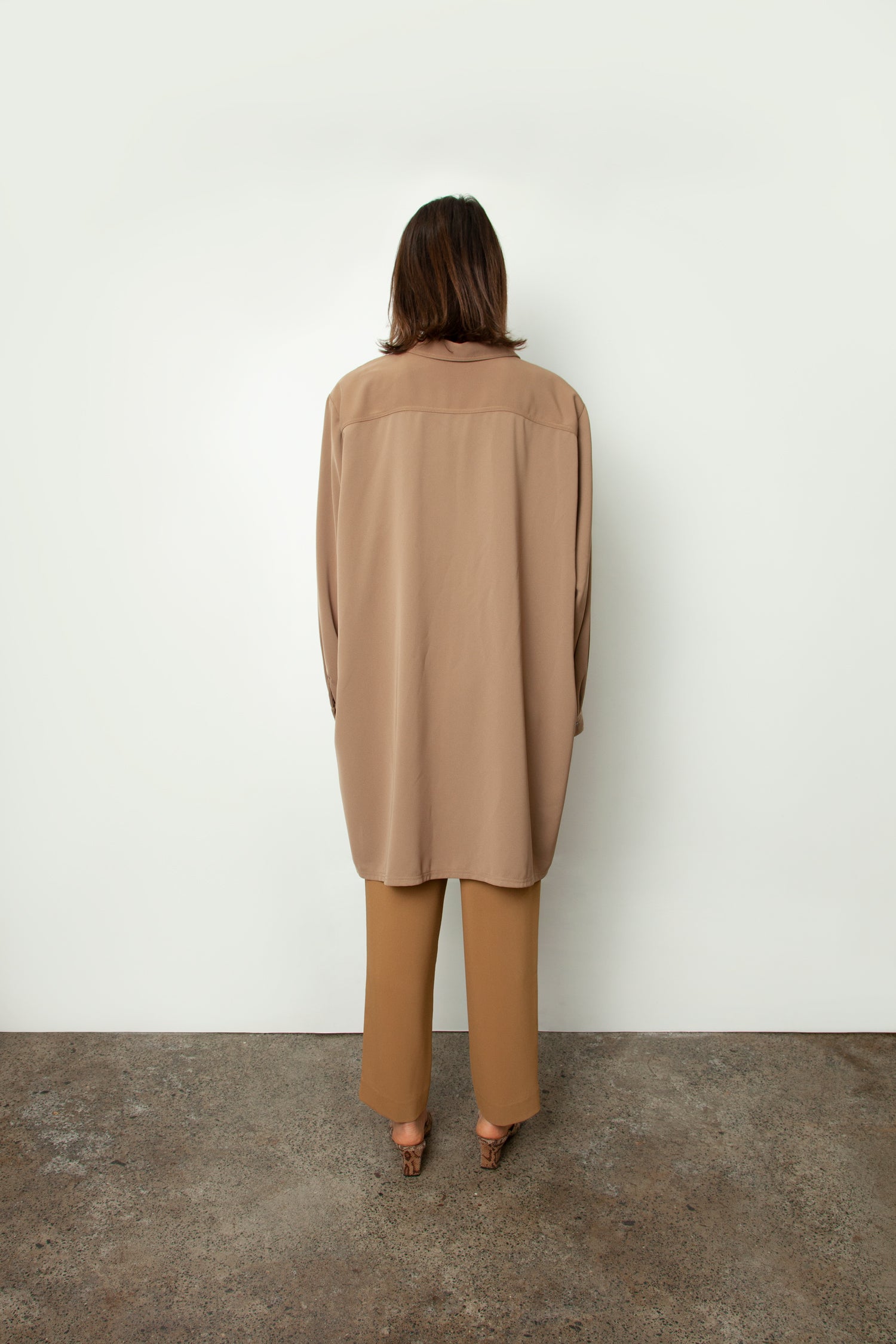 OVERSIZED SHIRT