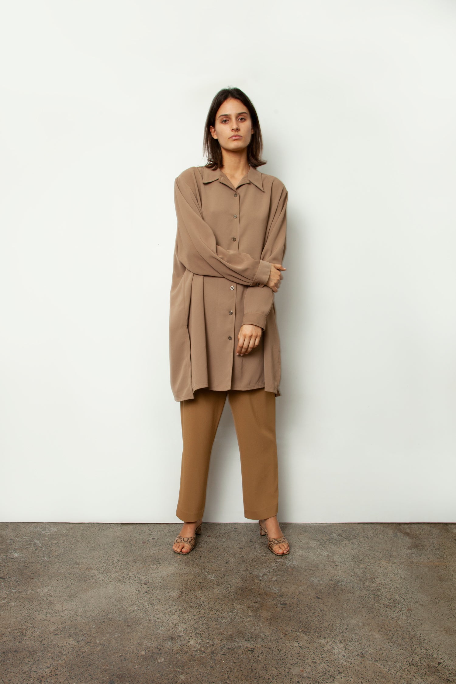 OVERSIZED SHIRT