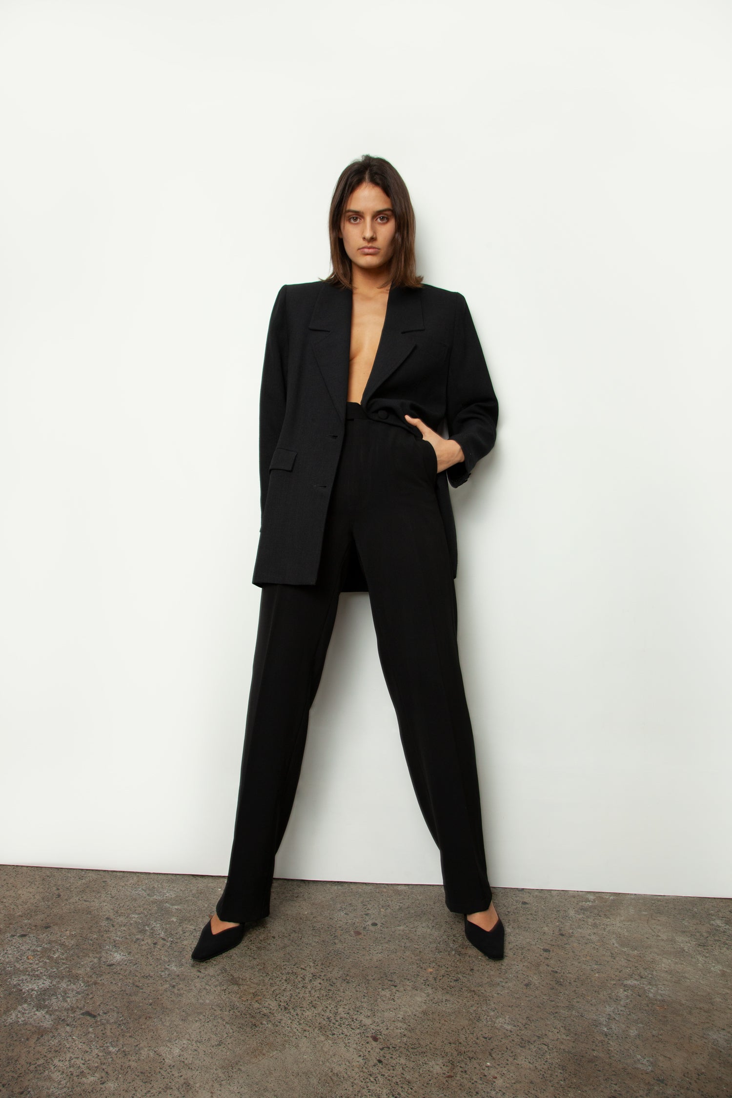 STRUCTURED BLAZER