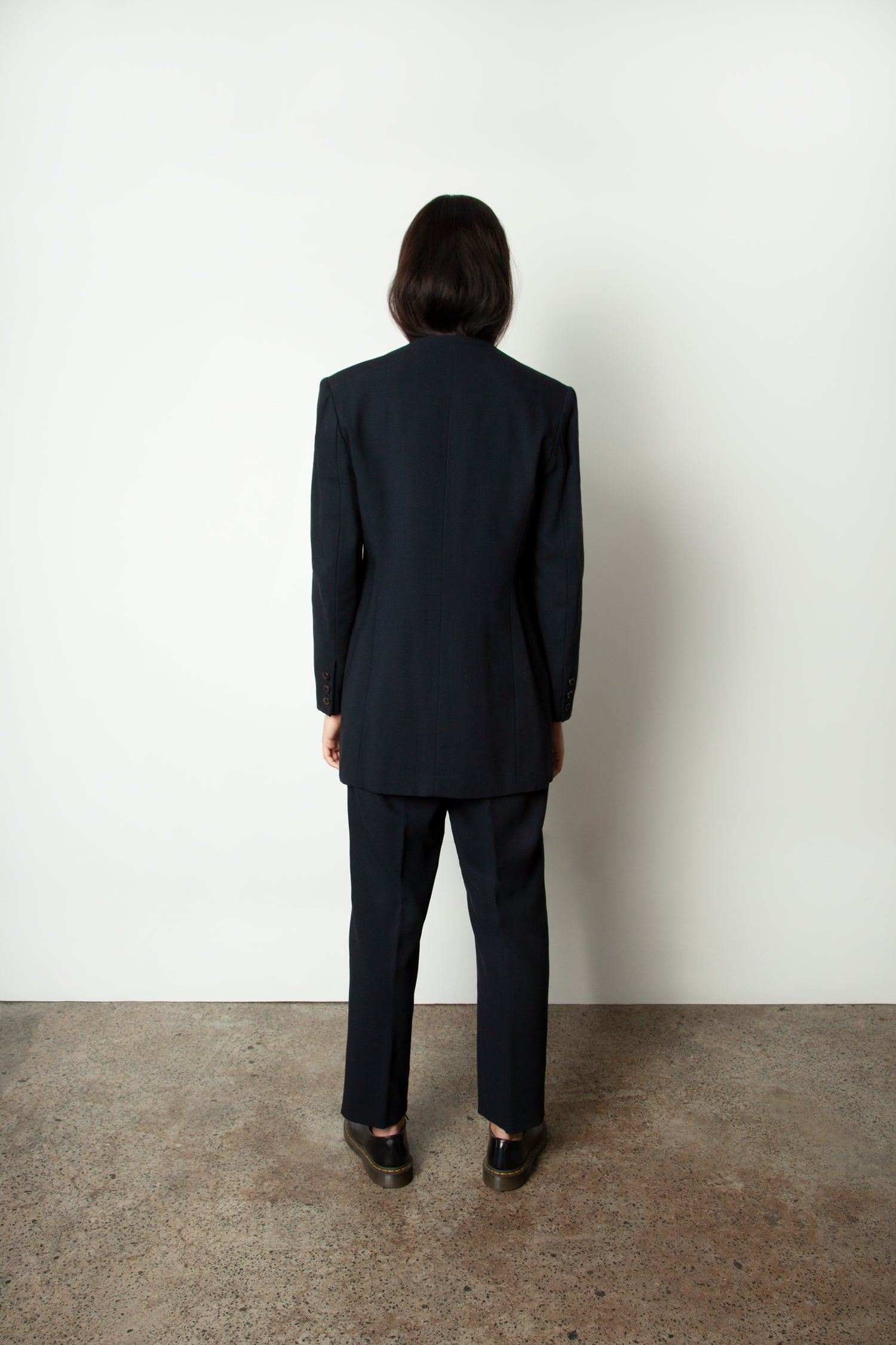 NAVY SUIT