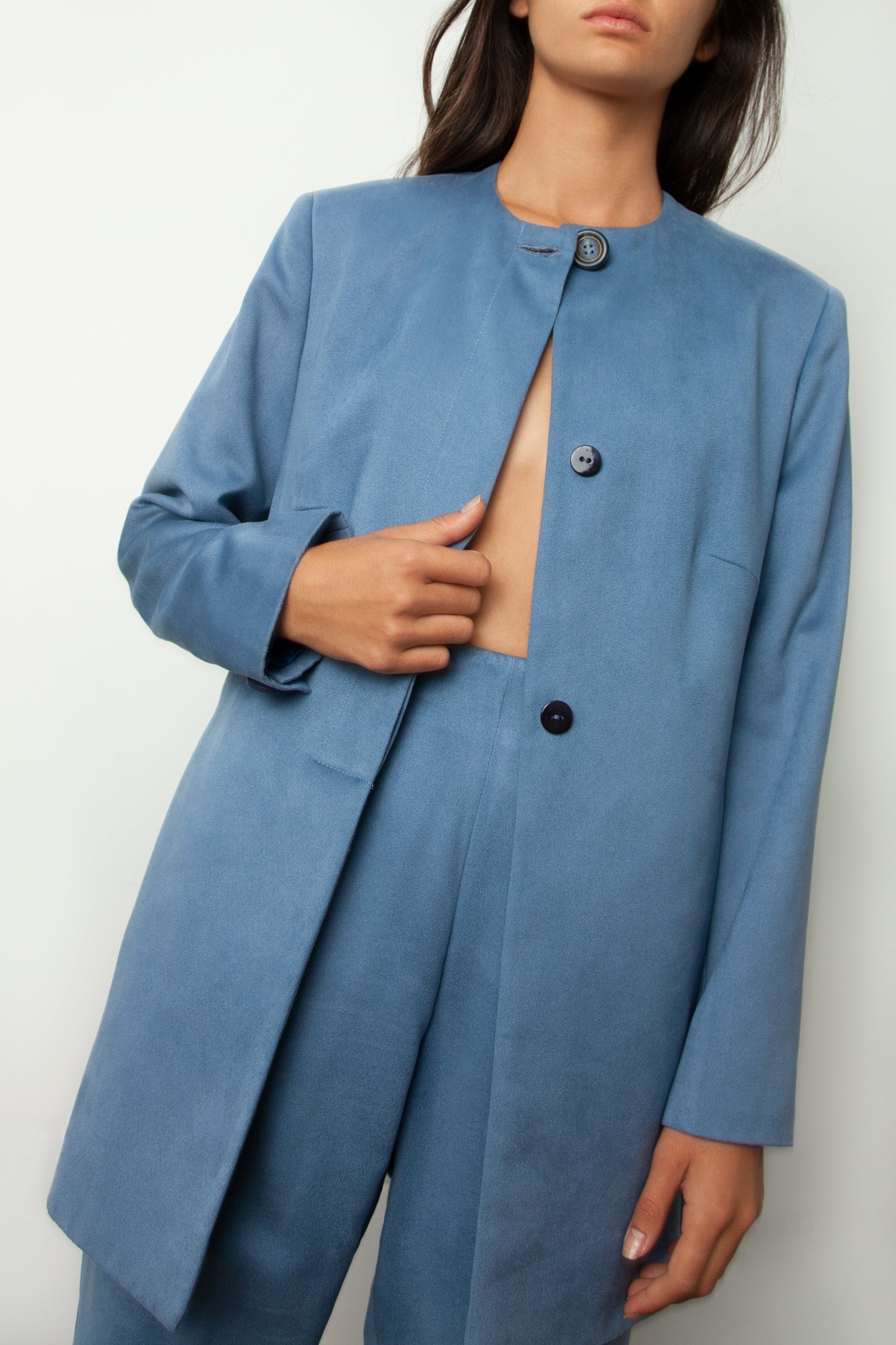 BRUSHED SUIT