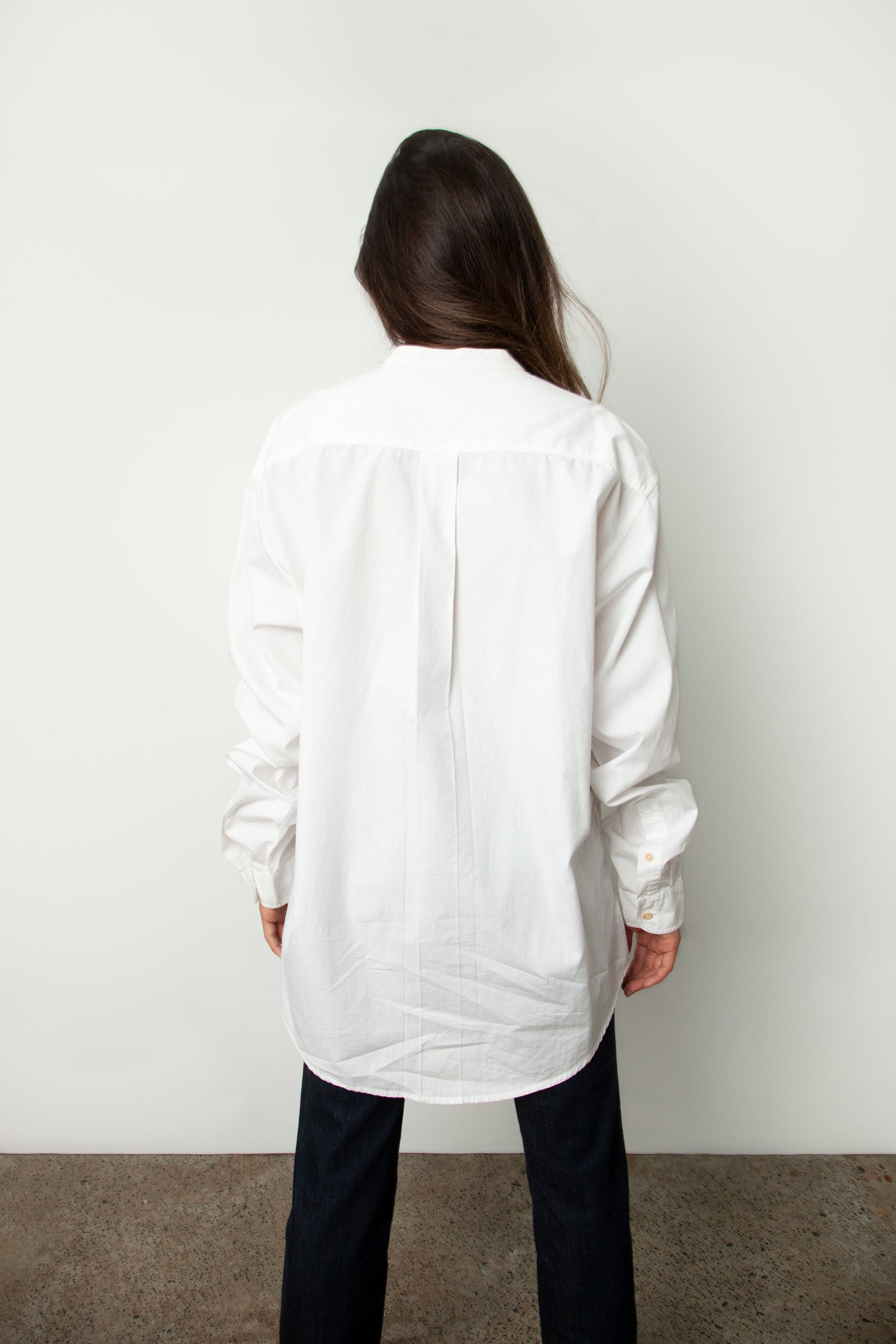 CLASSIC SHIRT