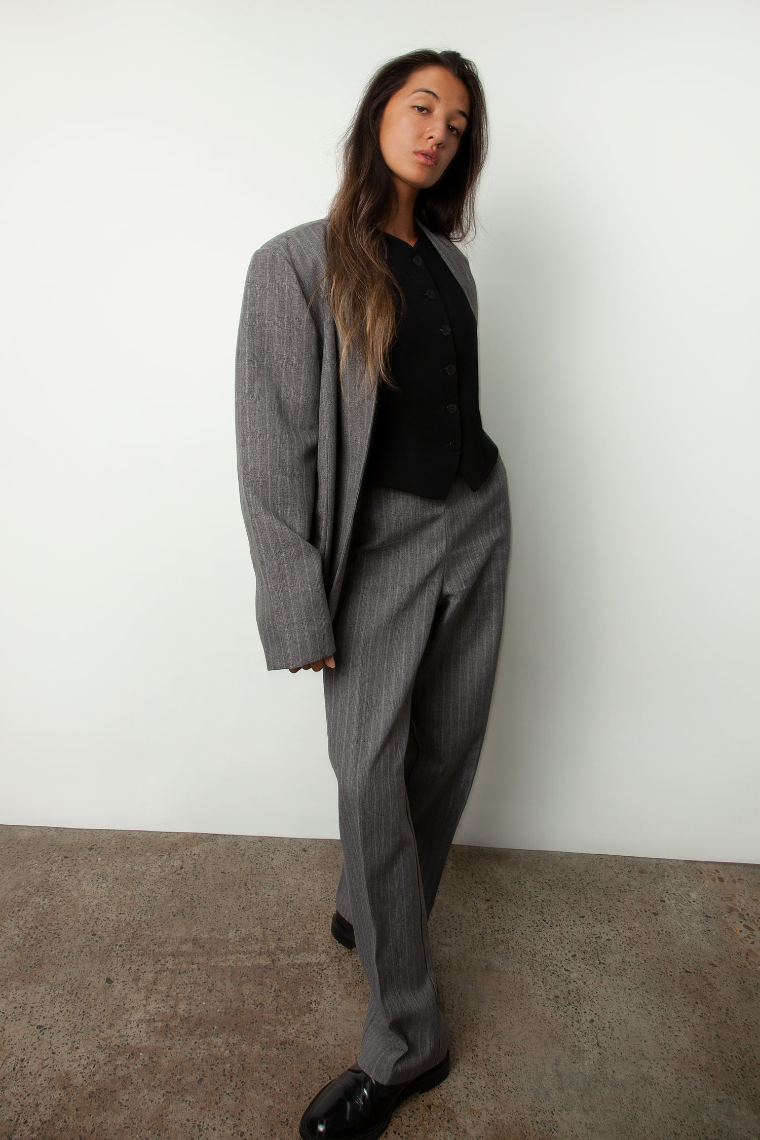 STRIPE SUIT