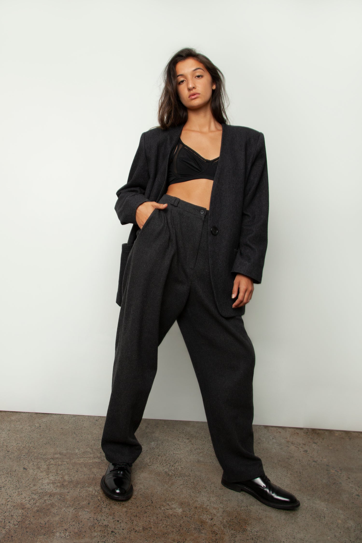 WOOL SUIT