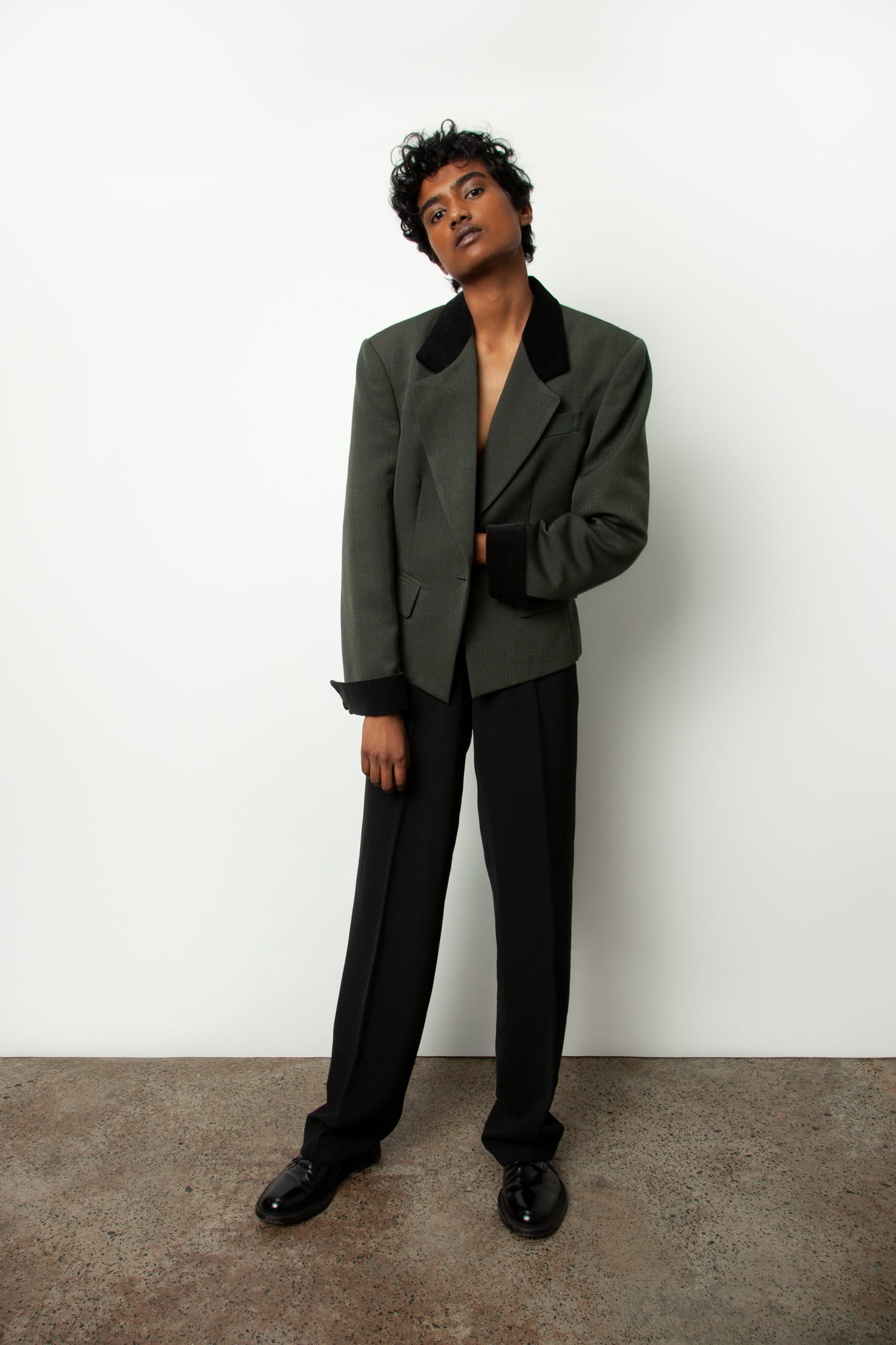 CONTRAST BLAZER